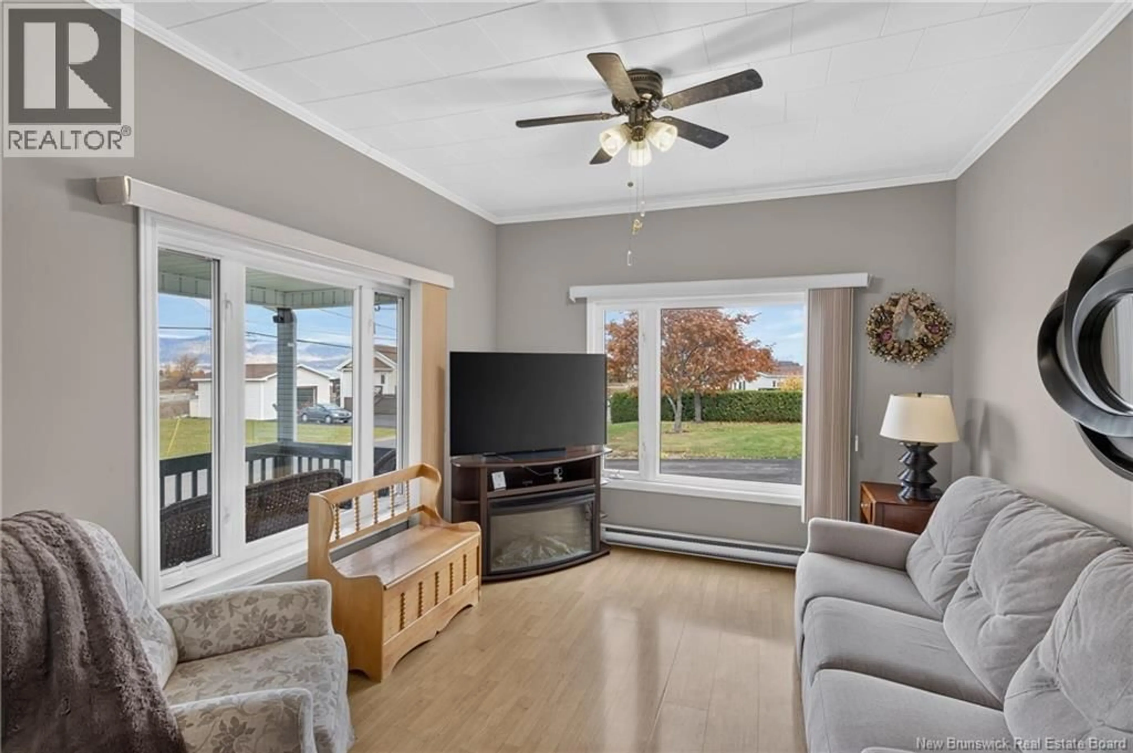 Living room with furniture, unknown for 48 SUNSET DRIVE, Campbellton New Brunswick E3N1S8