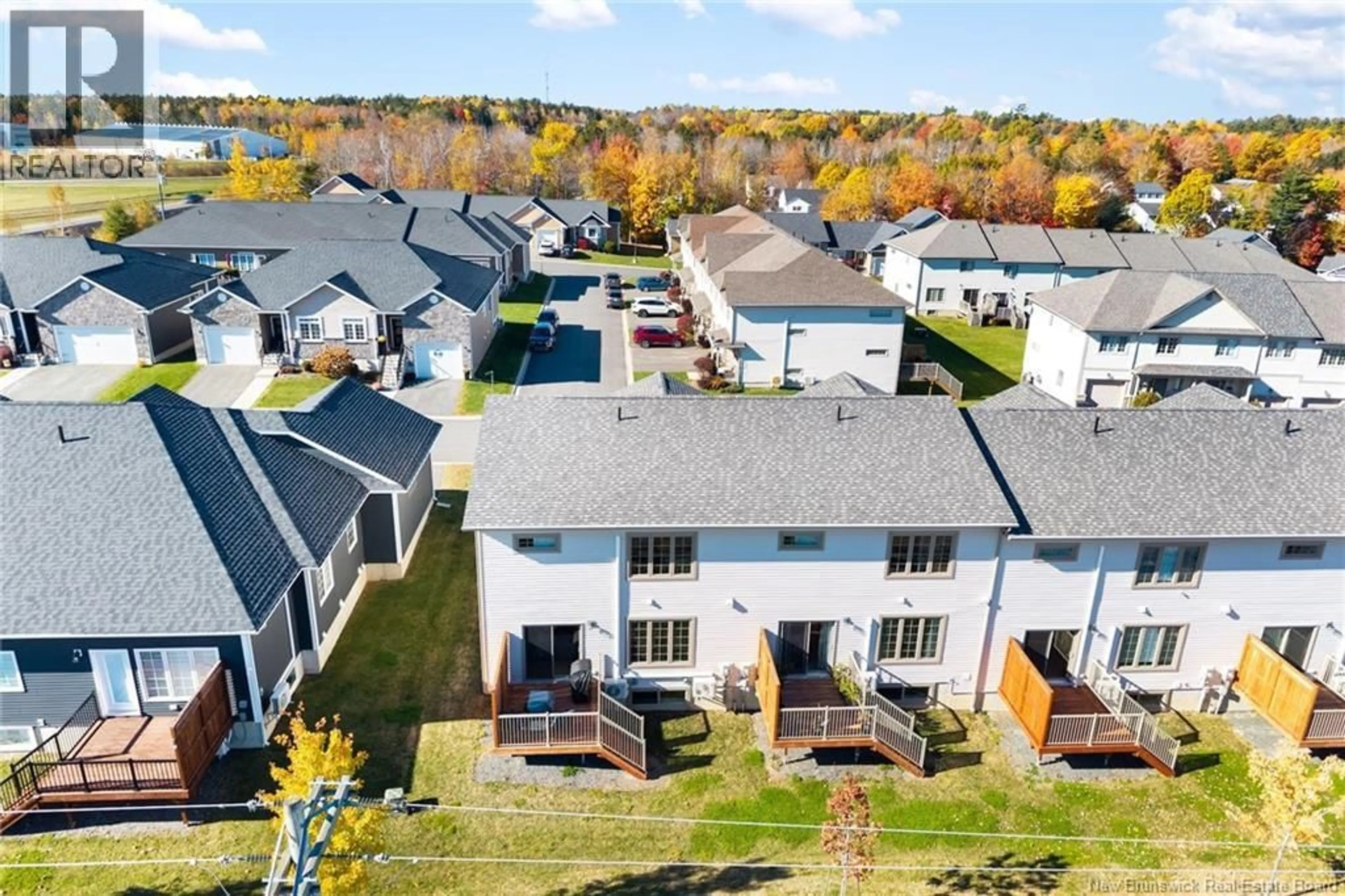 A pic from outside/outdoor area/front of a property/back of a property/a pic from drone, unknown for 2 HUNTINGDON CIRCLE, Fredericton New Brunswick E3B0L9