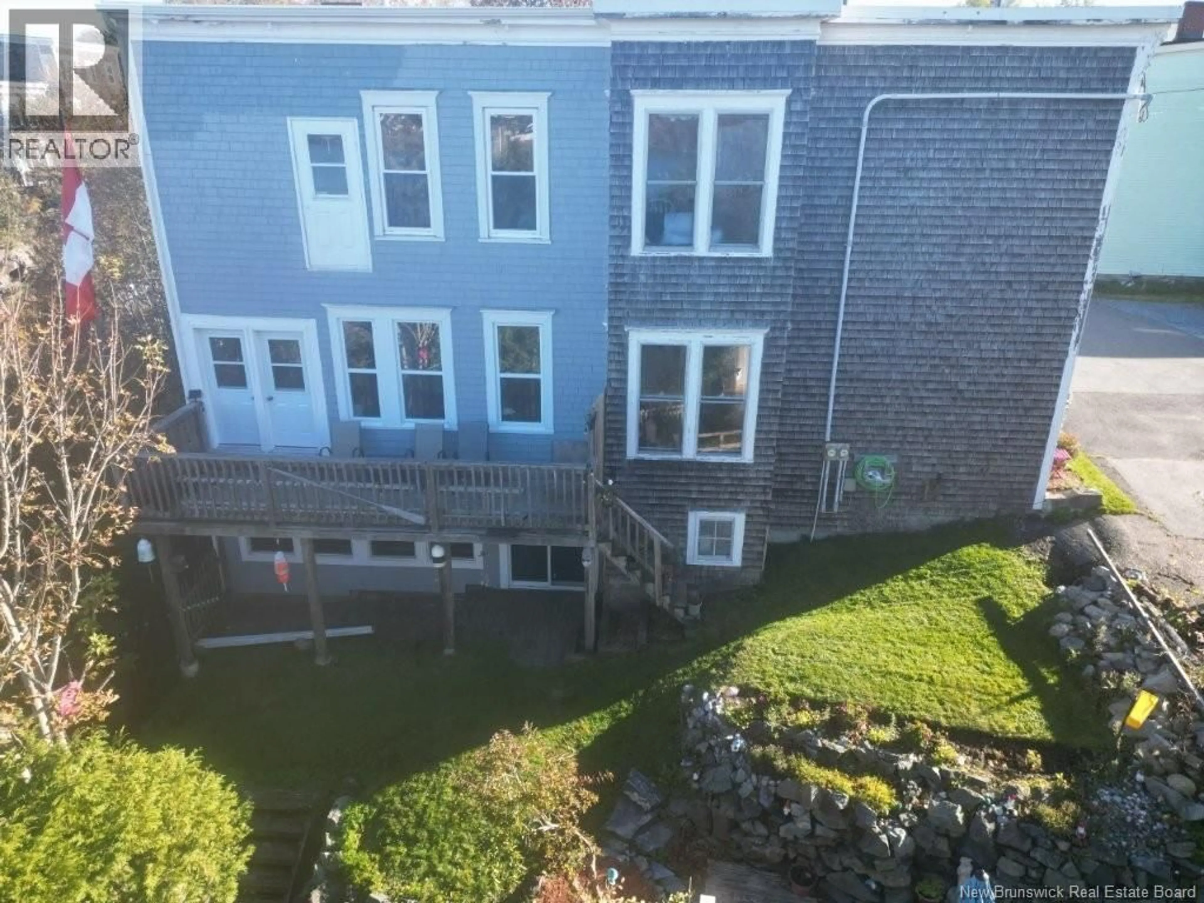 A pic from outside/outdoor area/front of a property/back of a property/a pic from drone, water/lake/river/ocean view for 25-27 VICTORIA LANE, Saint John New Brunswick E2K1A1