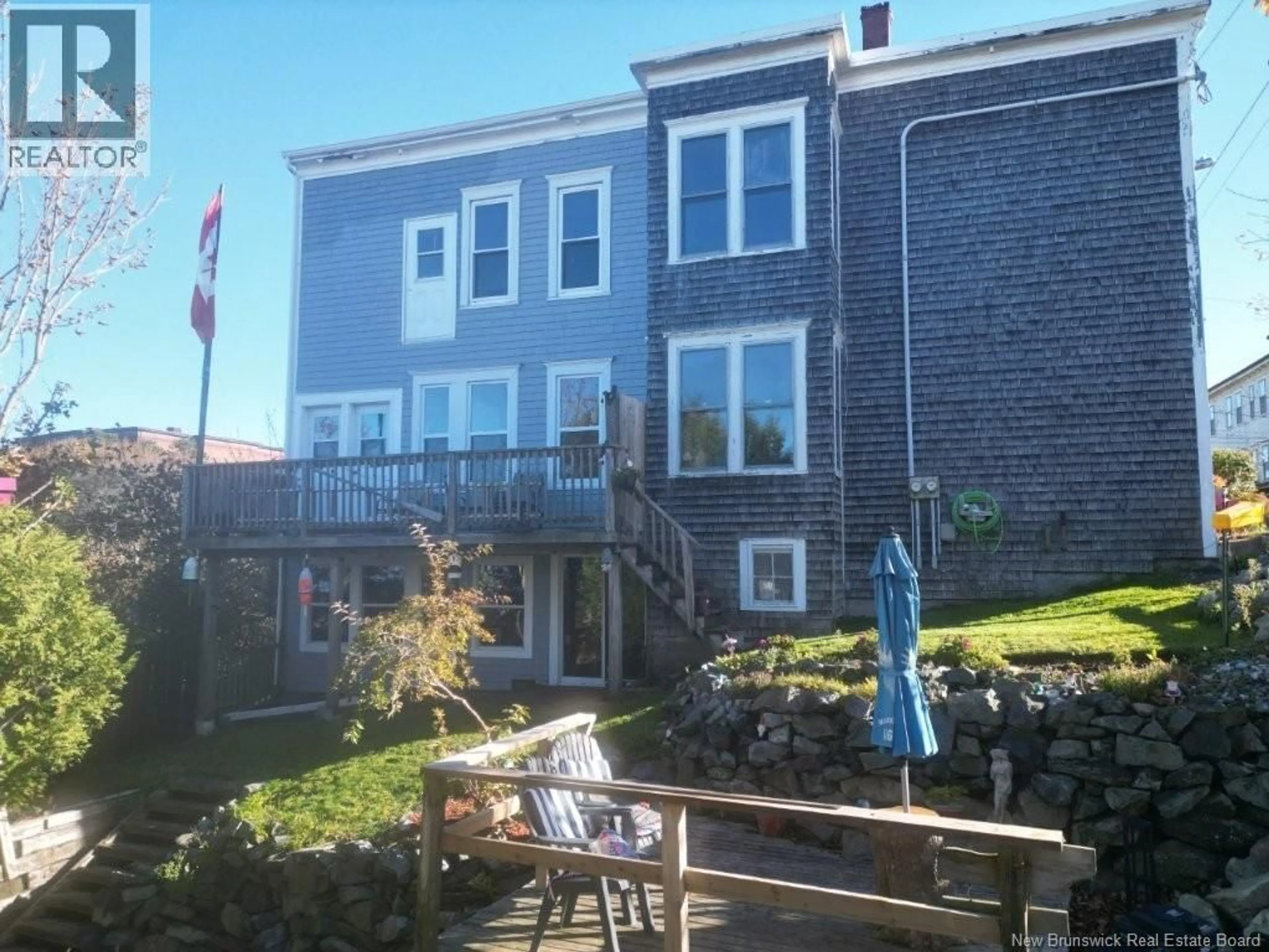 A pic from outside/outdoor area/front of a property/back of a property/a pic from drone, unknown for 25-27 VICTORIA LANE, Saint John New Brunswick E2K1A1