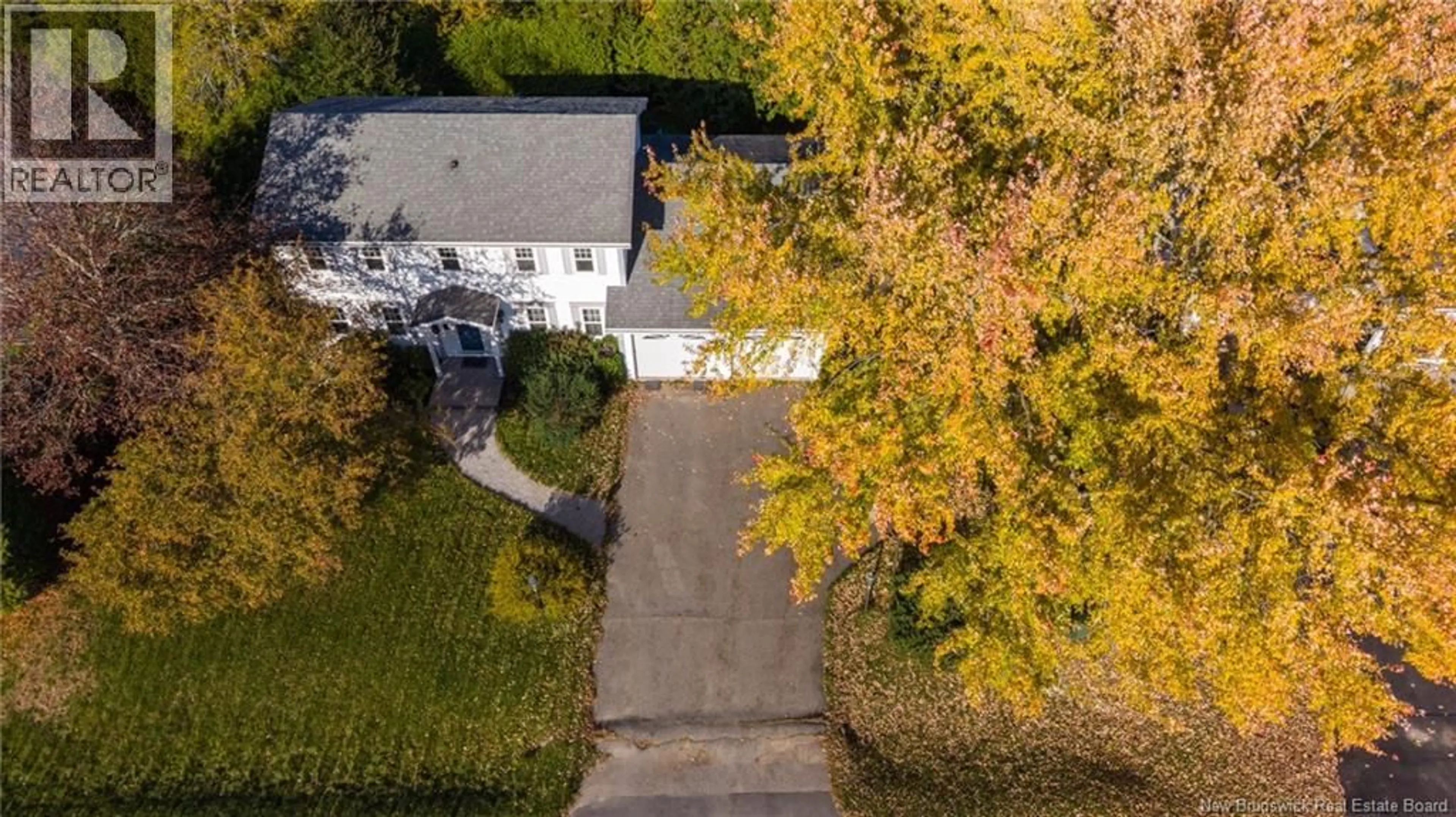 A pic from outside/outdoor area/front of a property/back of a property/a pic from drone, street for 44 SPRUCEWOOD AVENUE, Rothesay New Brunswick E2E2H4