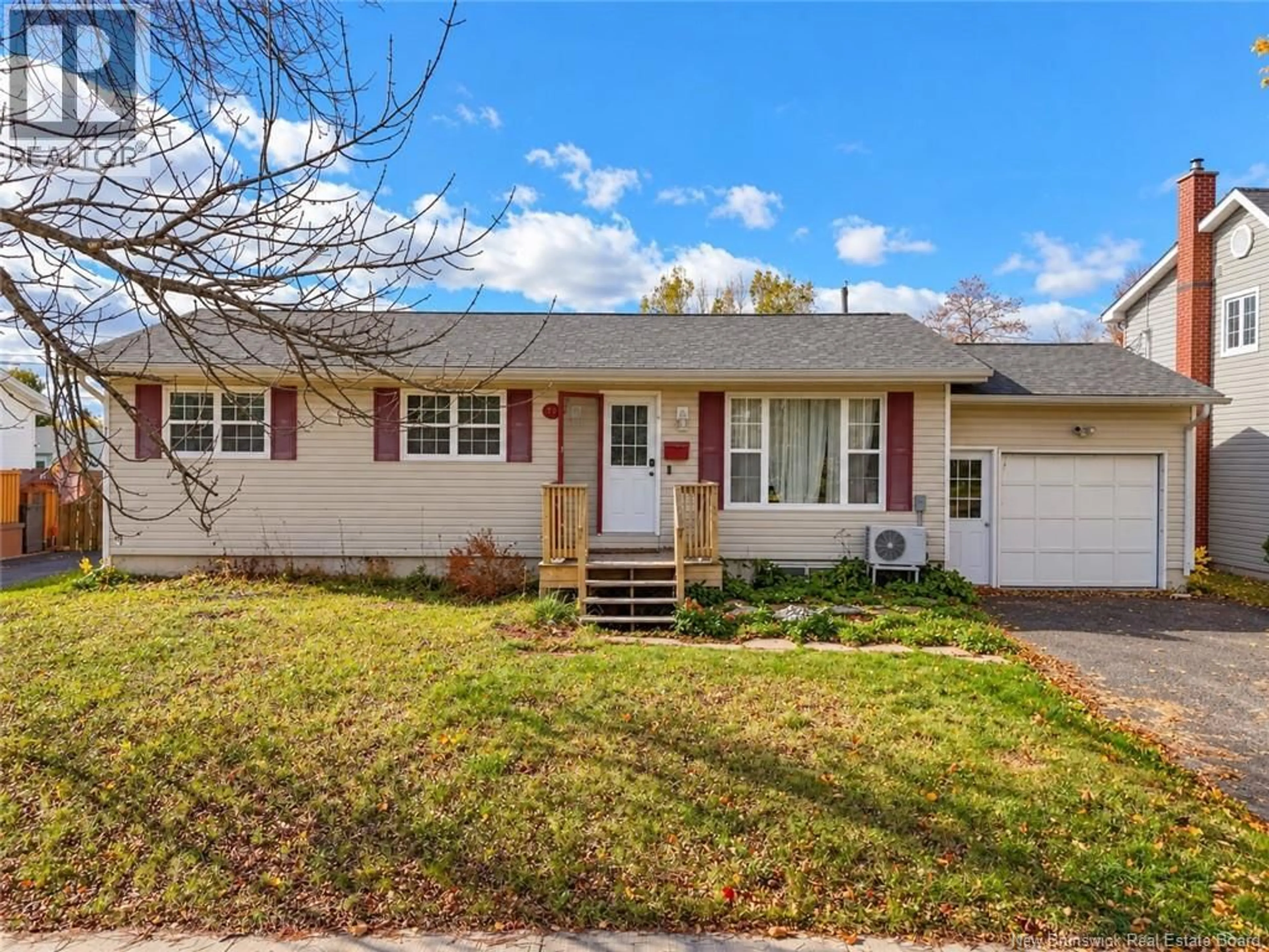 Home with vinyl exterior material, street for 79 WILCOX STREET, Nashwaaksis New Brunswick E3A5C8