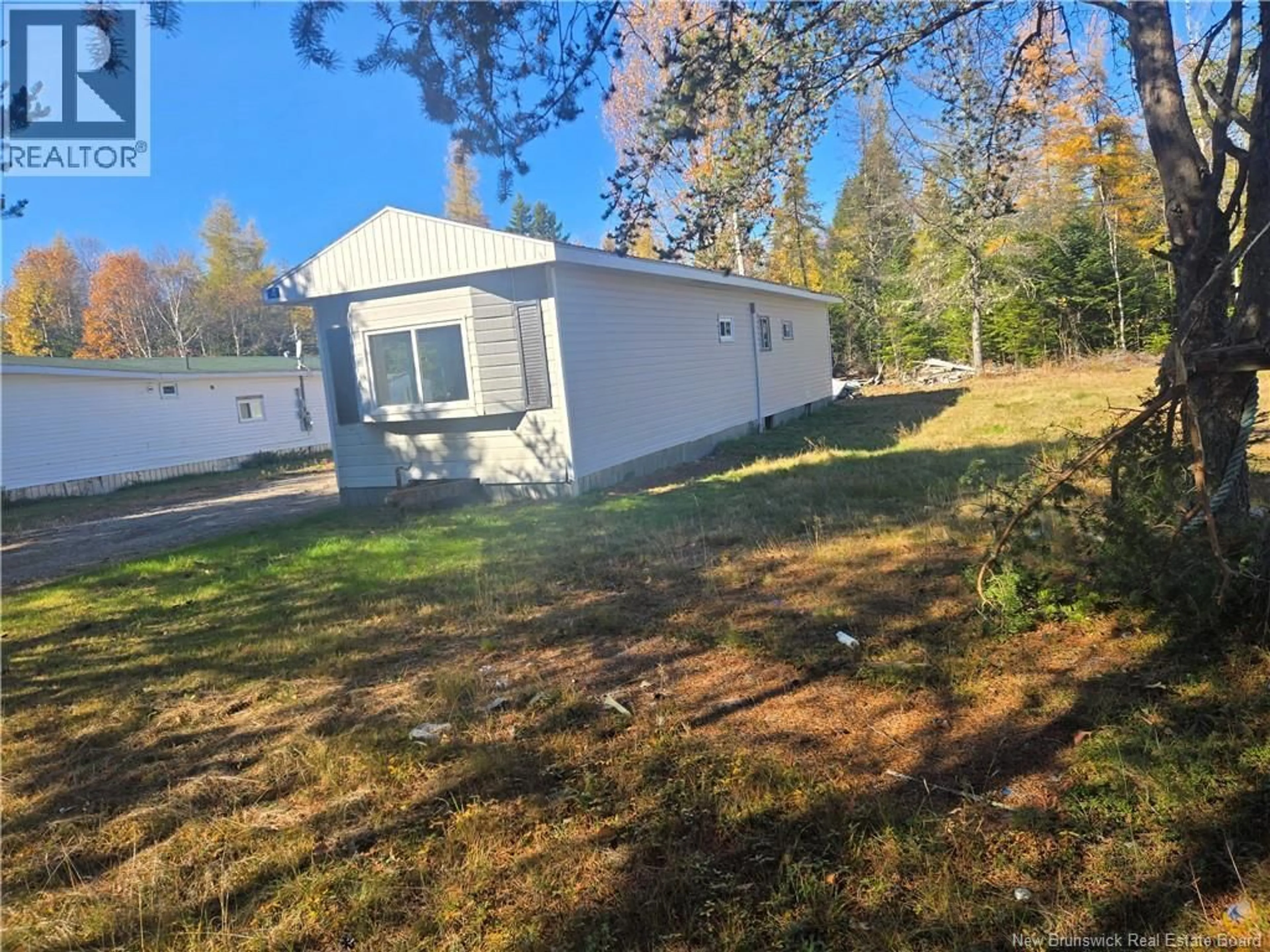 Unknown for 4 HILLCREST COURT, Utopia New Brunswick E5C2G5