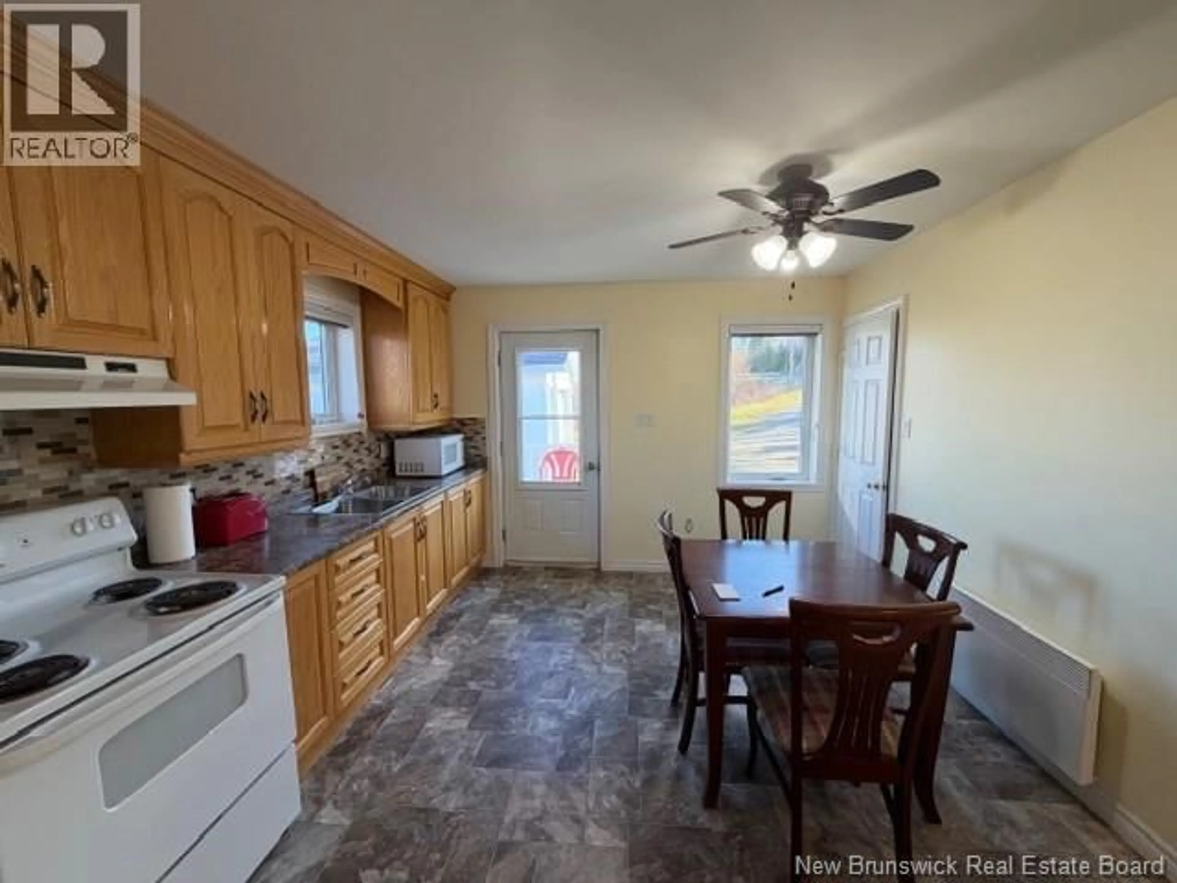 Unknown for 2353 DES PIONNIERS AVENUE, Balmoral New Brunswick E8E1C4