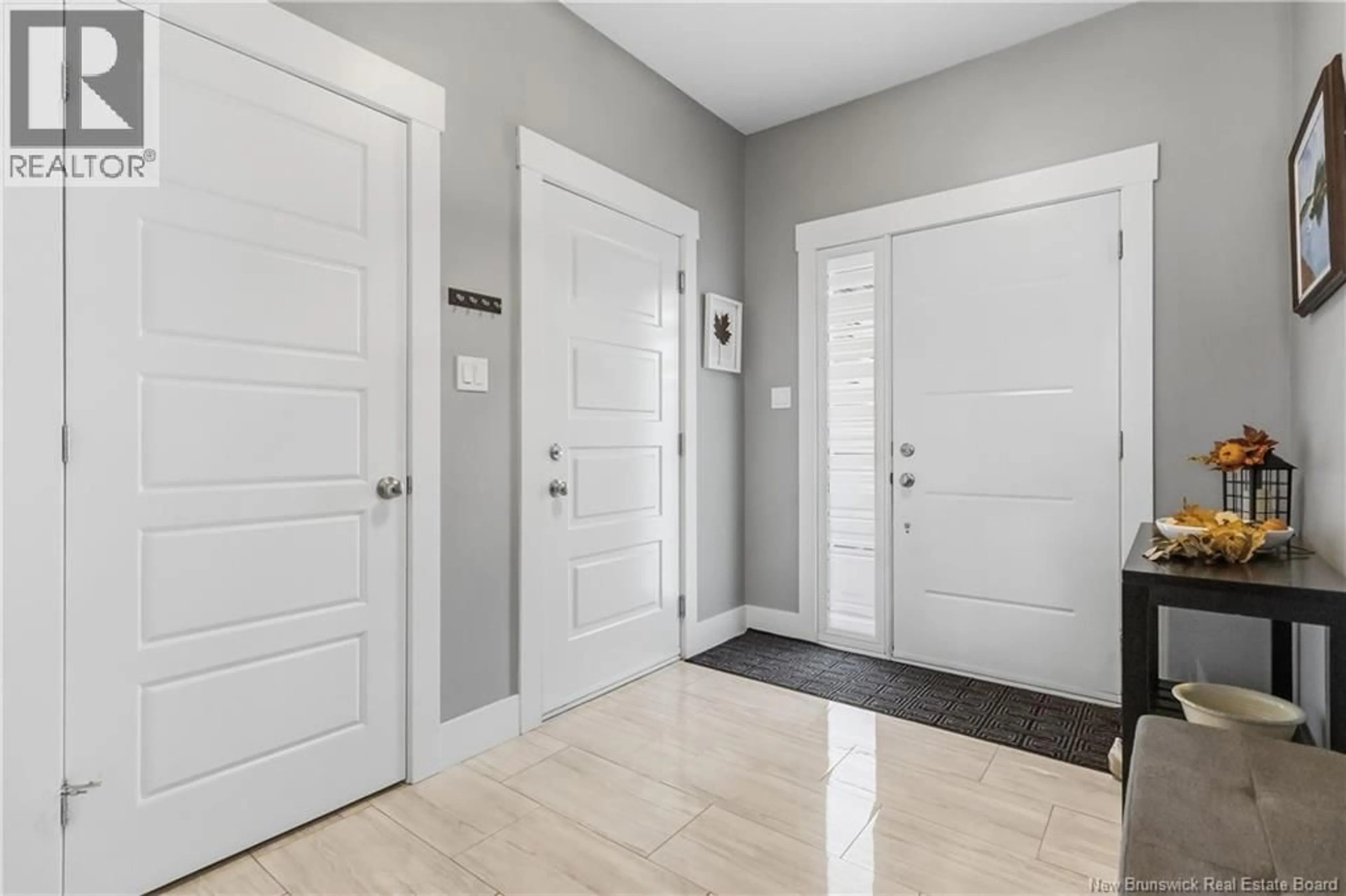 Indoor entryway for 70 SATARA DRIVE, Moncton New Brunswick E1G6A6