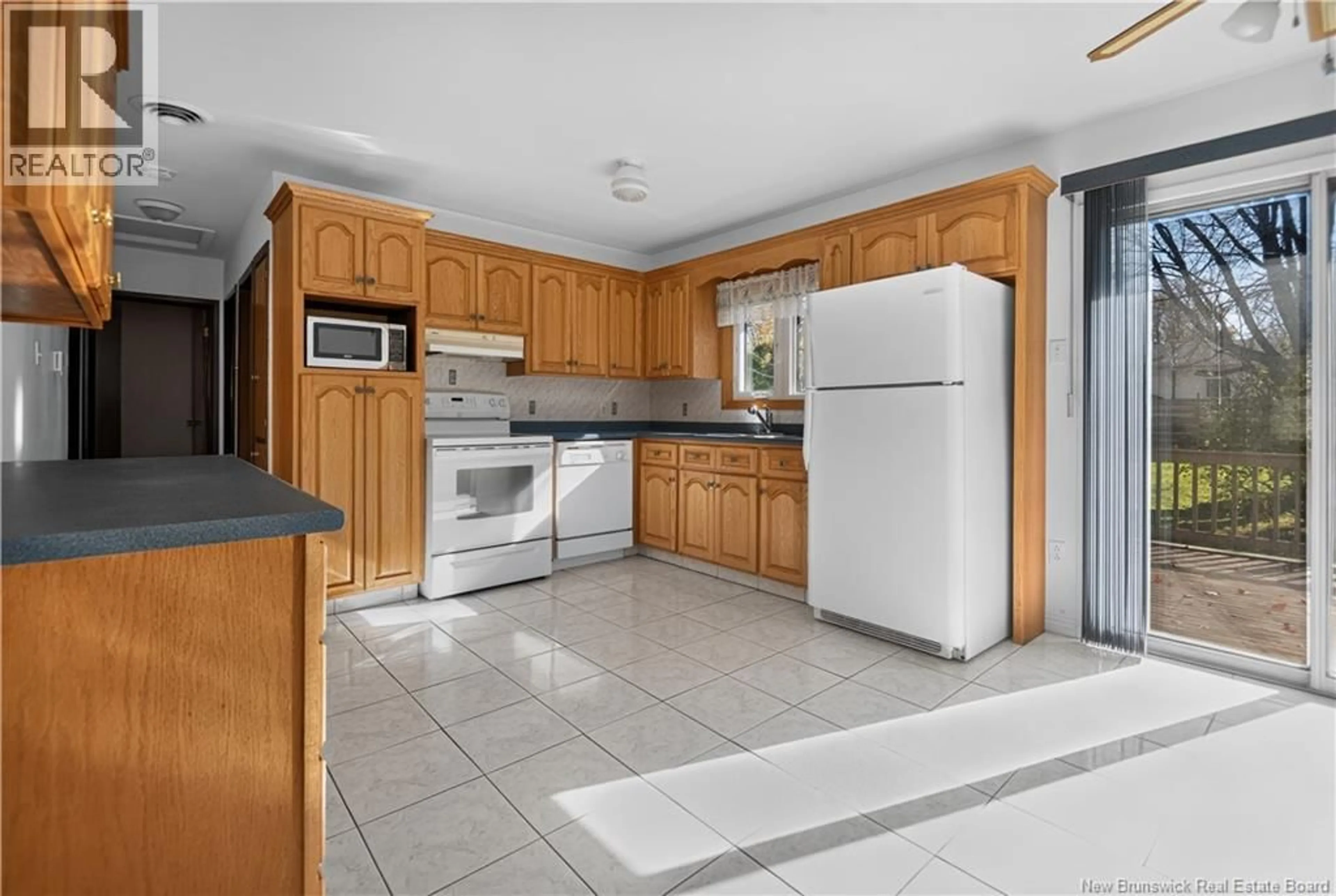 Standard kitchen, ceramic/tile floor for 114 TRAYNOR STREET, Riverview New Brunswick E1B3B2