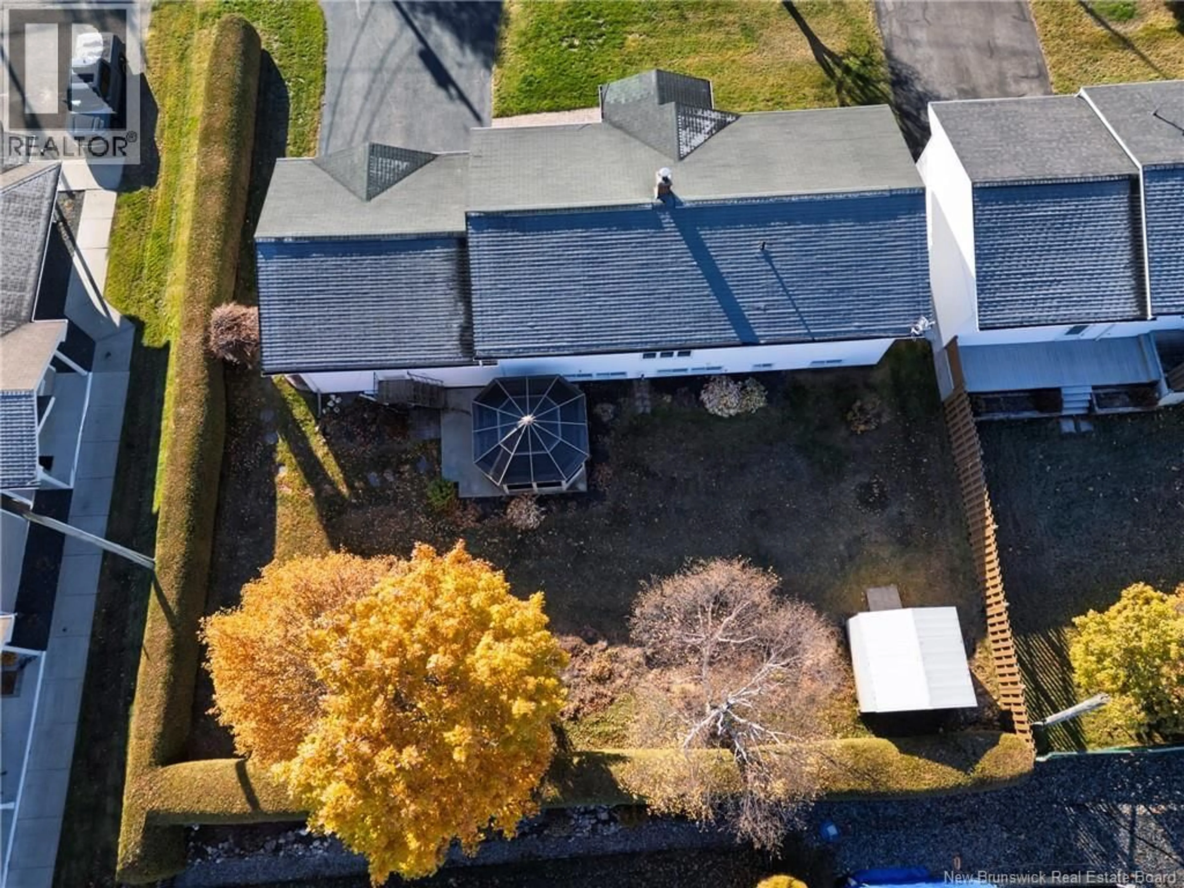 A pic from outside/outdoor area/front of a property/back of a property/a pic from drone, unknown for 556 FIRST AVE, Grand Falls New Brunswick E3Z1B3