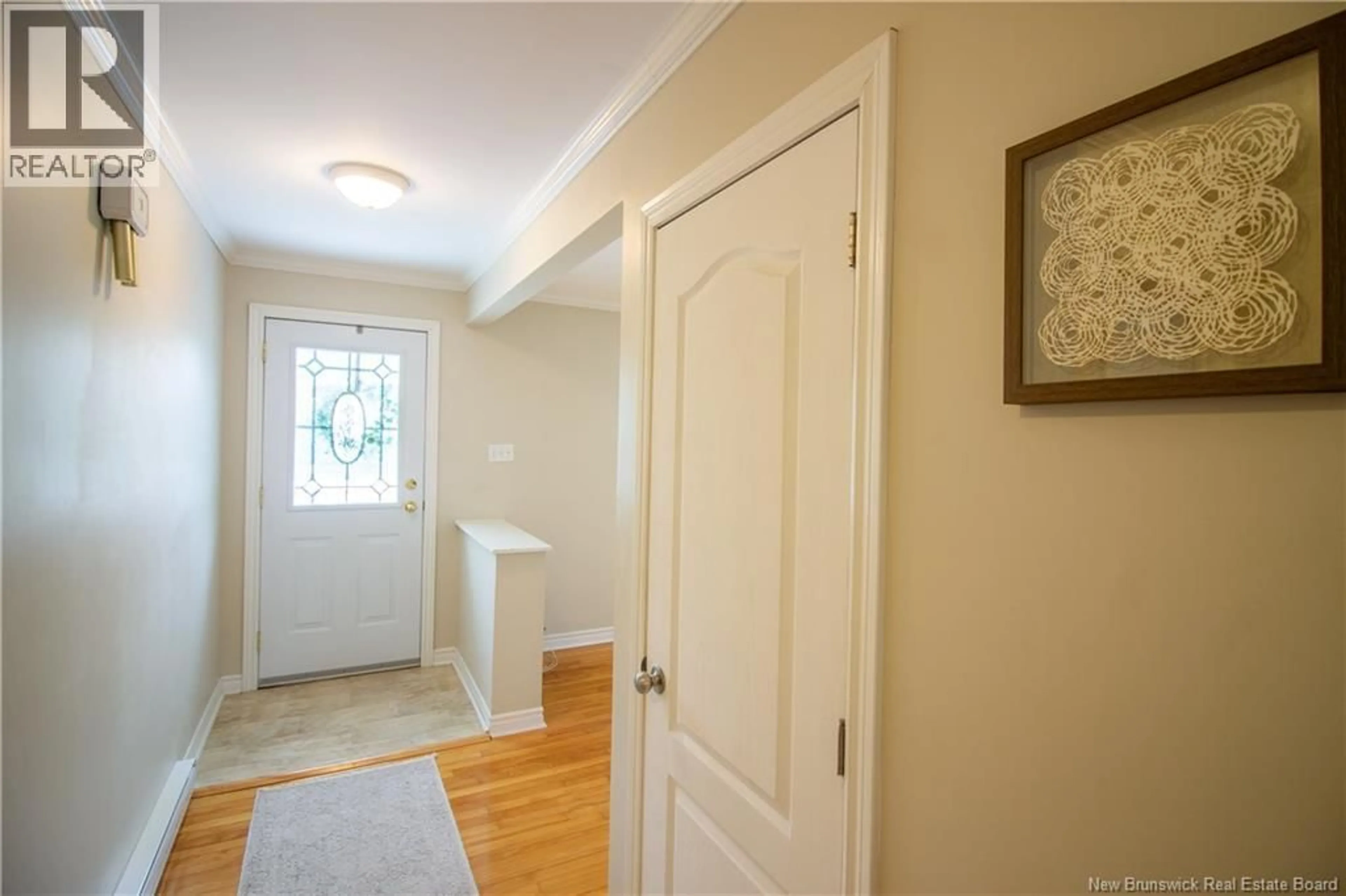 Indoor entryway for 28 MORLEY CRESCENT, Saint John New Brunswick E2J2X6