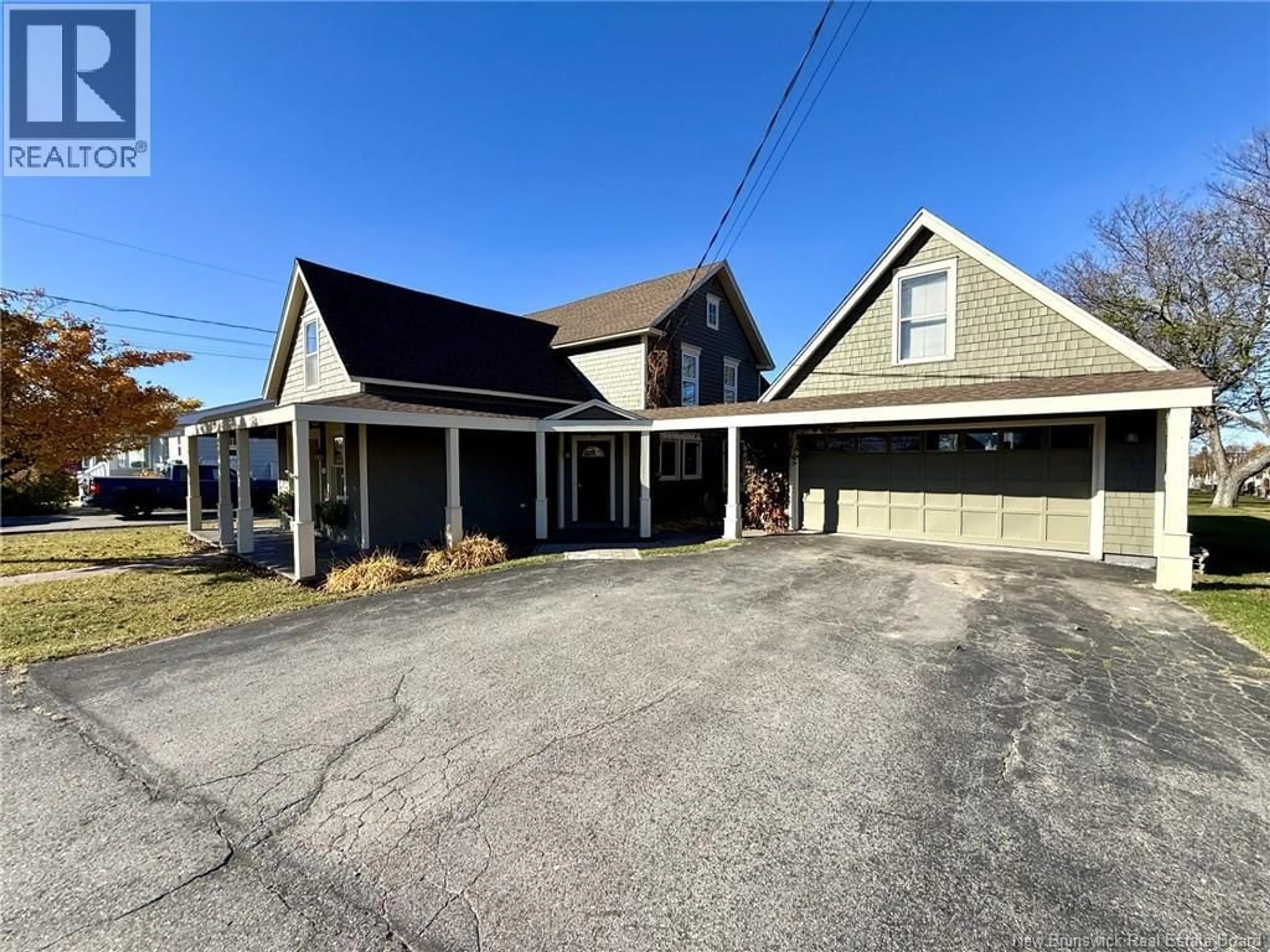 A pic from outside/outdoor area/front of a property/back of a property/a pic from drone, street for 241 BOUL. ST-PIERRE OUEST, Caraquet New Brunswick E1W1A4