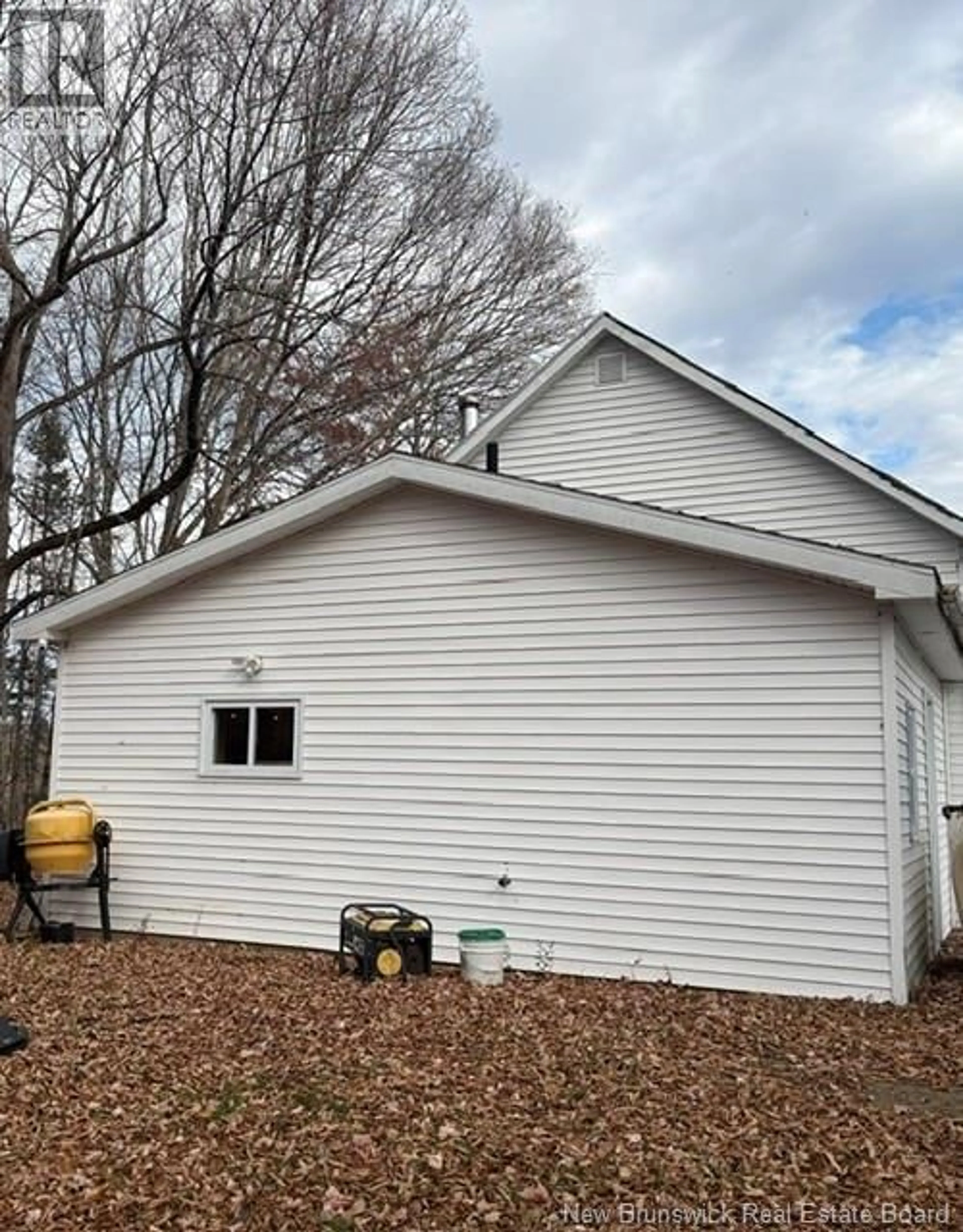 Home with vinyl exterior material, building for 799 ROUTE 725, Little Ridge New Brunswick E3L5P4