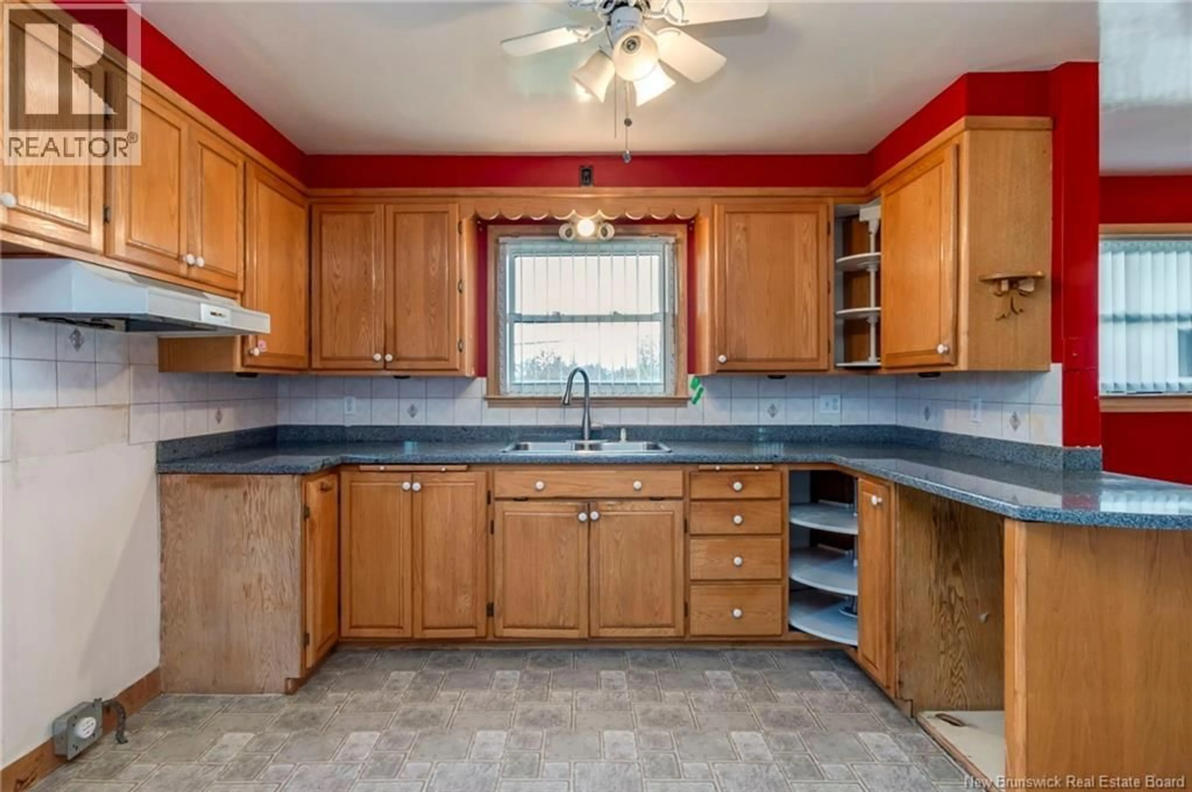 Standard kitchen, unknown for 34 MANNING ROAD, Riverview New Brunswick E1B3X2