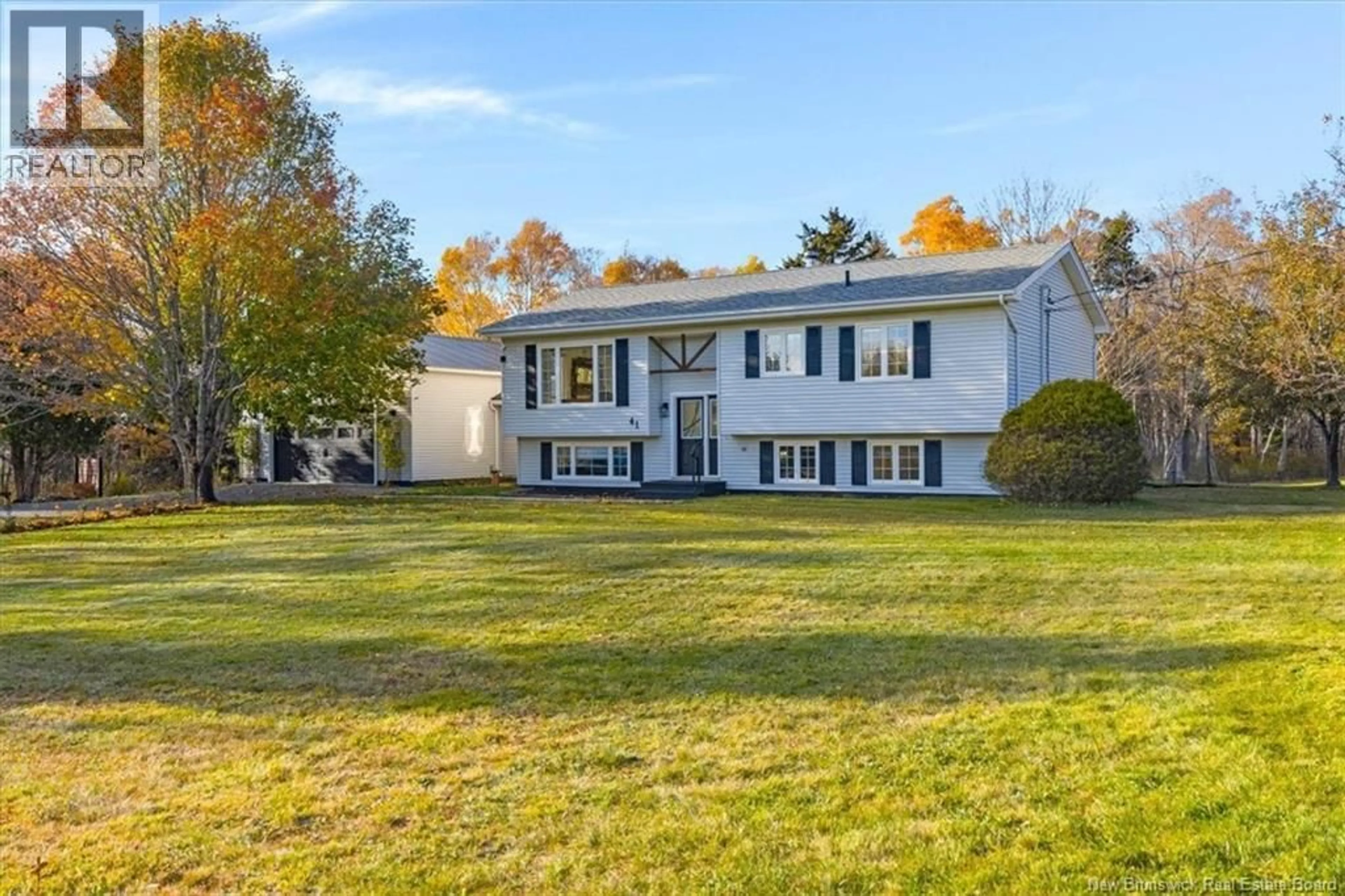 A pic from outside/outdoor area/front of a property/back of a property/a pic from drone, unknown for 41 ANTHONYS COVE ROAD, Saint John New Brunswick E2P1K9