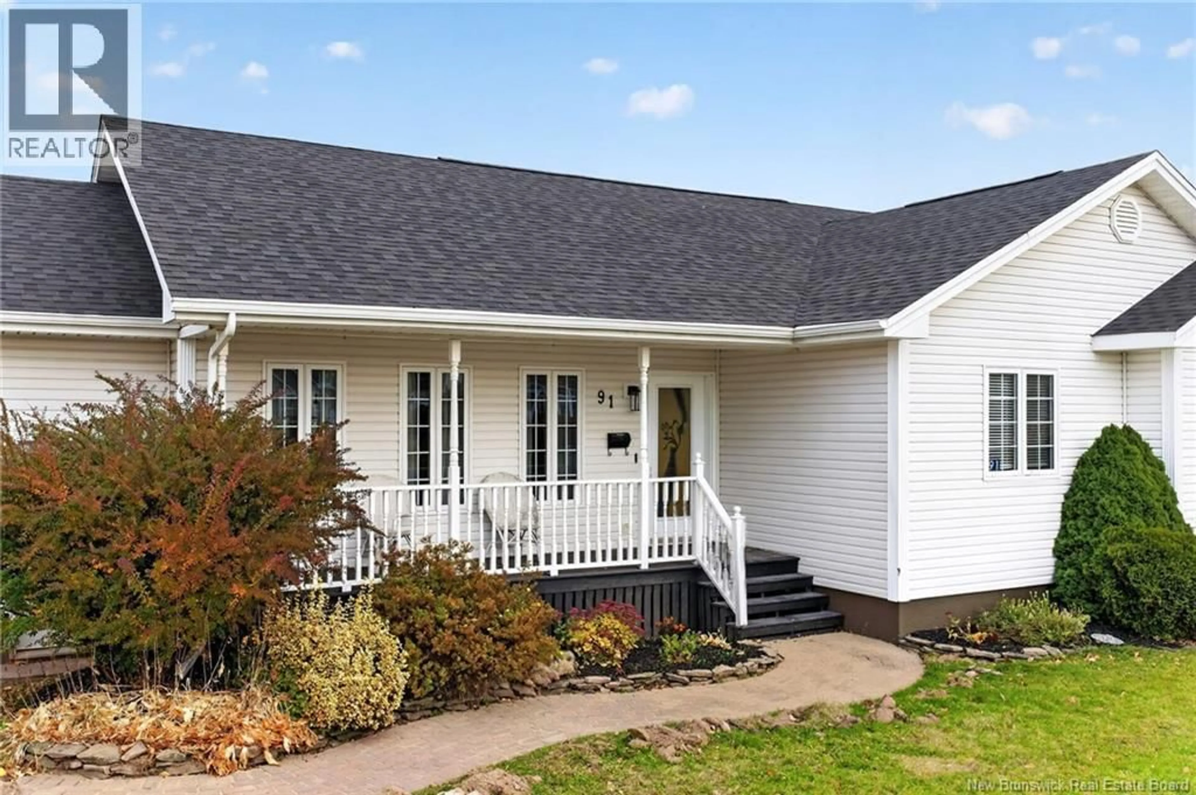 Home with vinyl exterior material, street for 91 LEGER STREET, Saint-Antoine New Brunswick E4V1J6