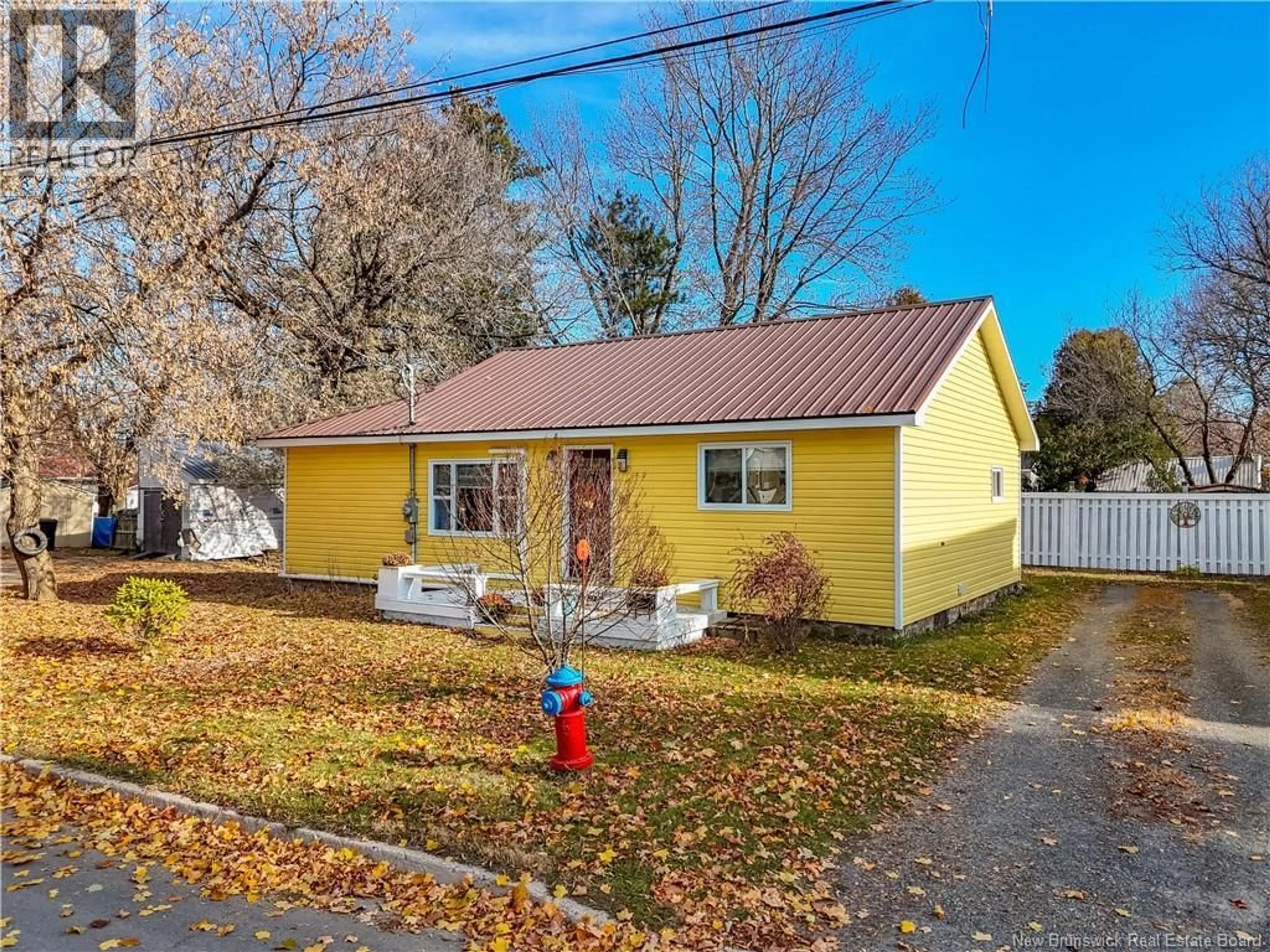 Home with vinyl exterior material, street for 19 VICTORY AVENUE, Fredericton New Brunswick E3A3V6