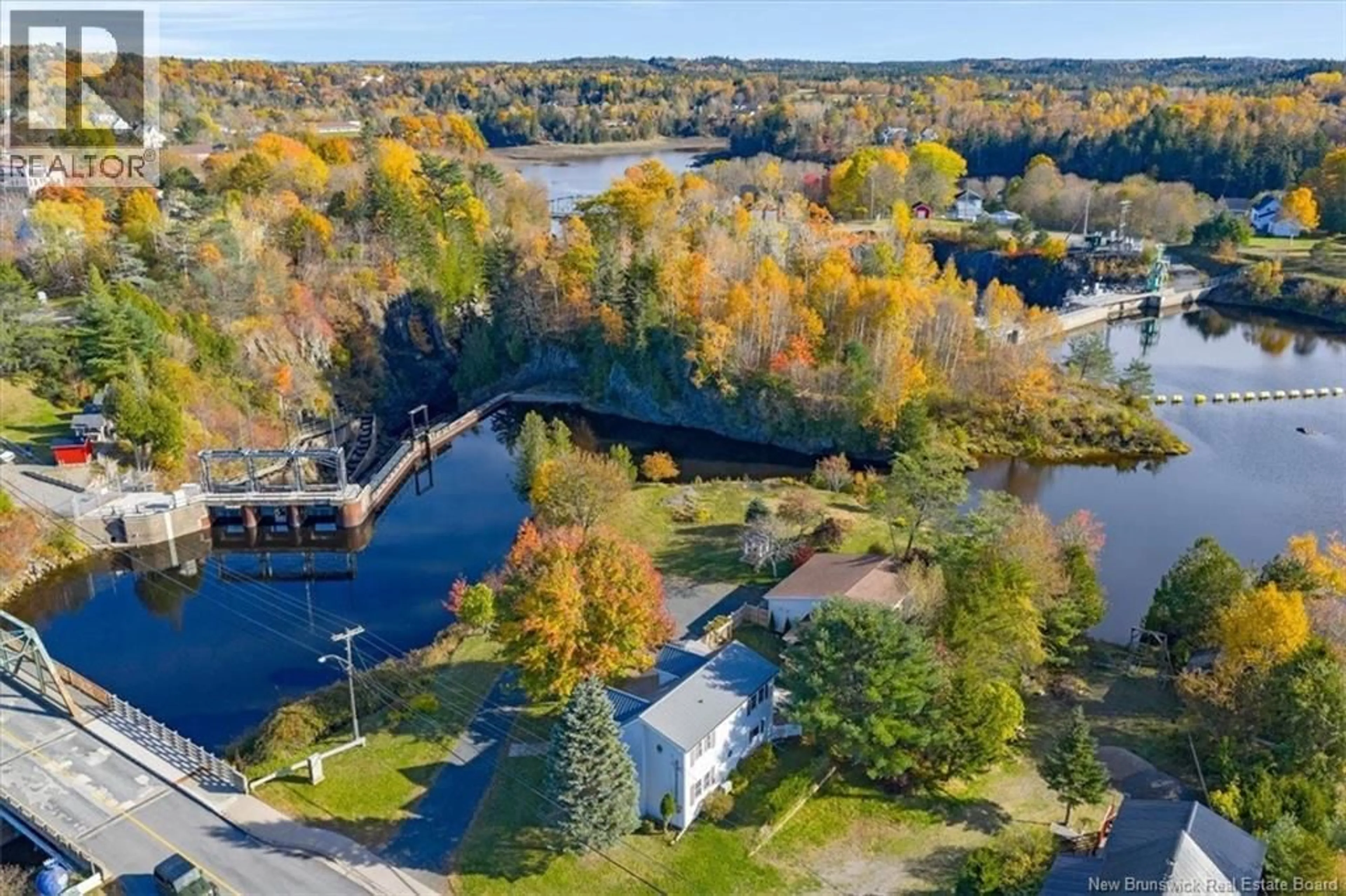 A pic from outside/outdoor area/front of a property/back of a property/a pic from drone, water/lake/river/ocean view for 152 BRUNSWICK STREET, St George New Brunswick E5C3A5