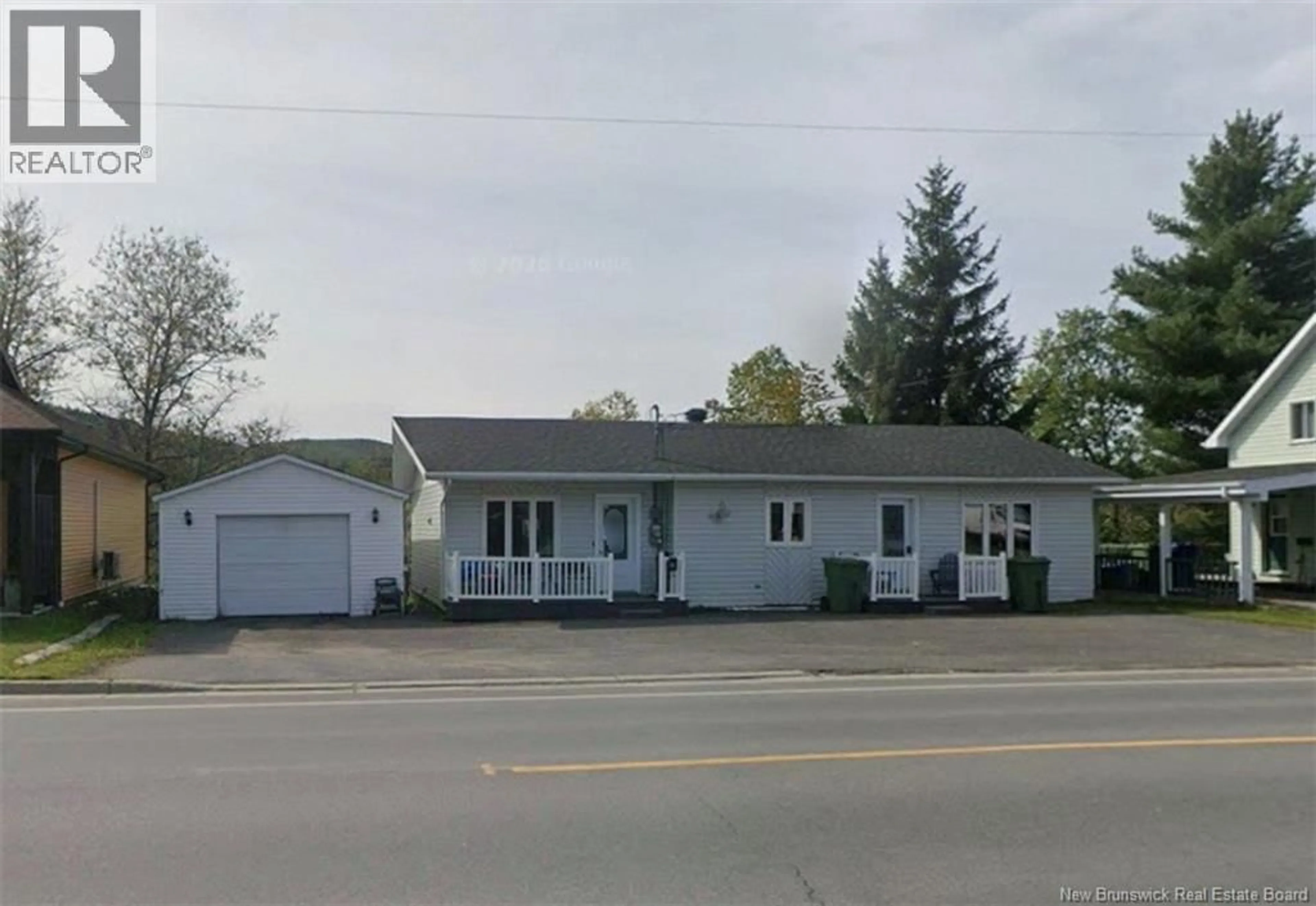Blurry image for 832 VICTORIA STREET, Edmundston New Brunswick E3V3T1