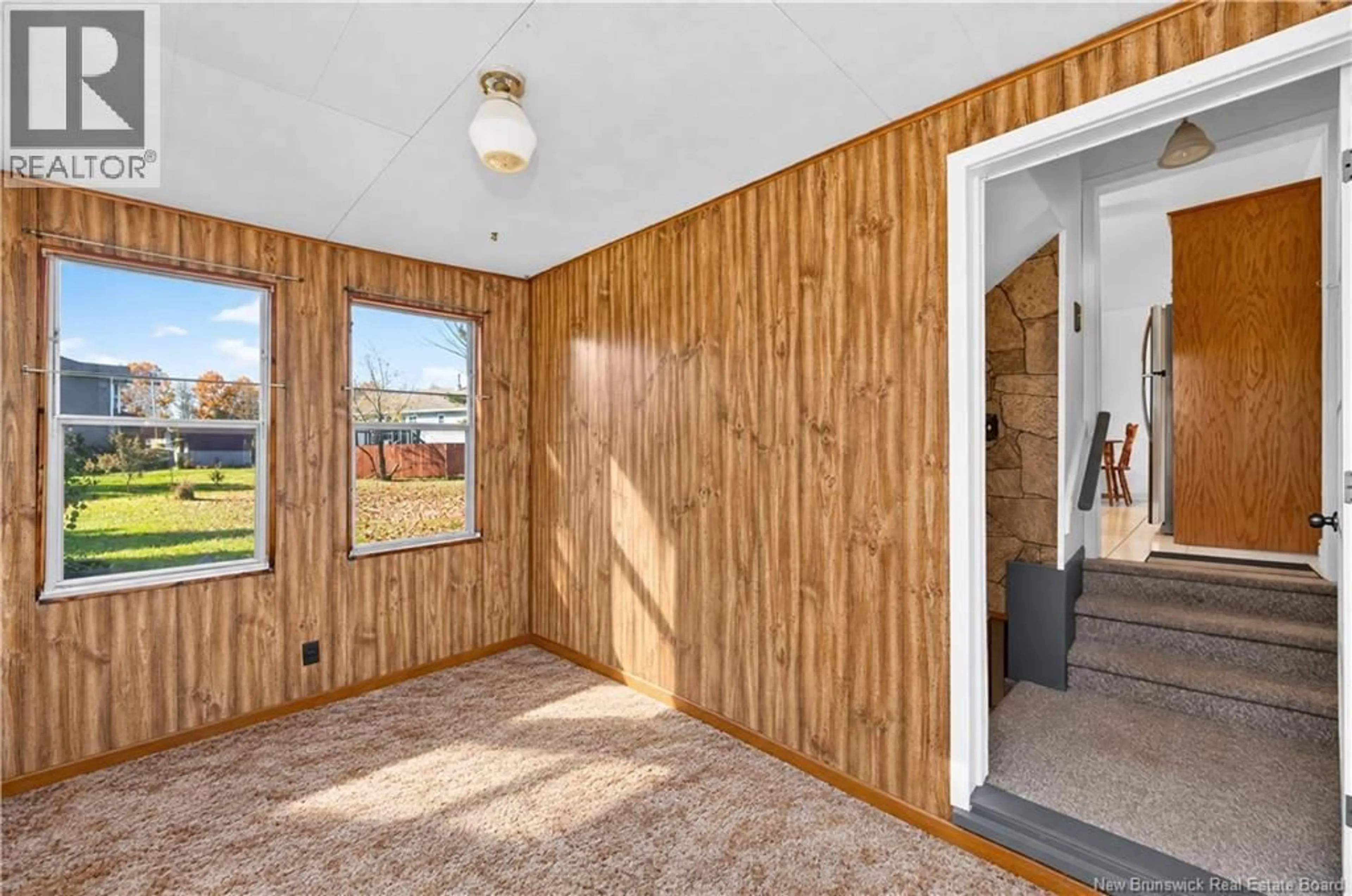 Indoor entryway for 10 GRANITE DRIVE, Salisbury New Brunswick E4J3G2