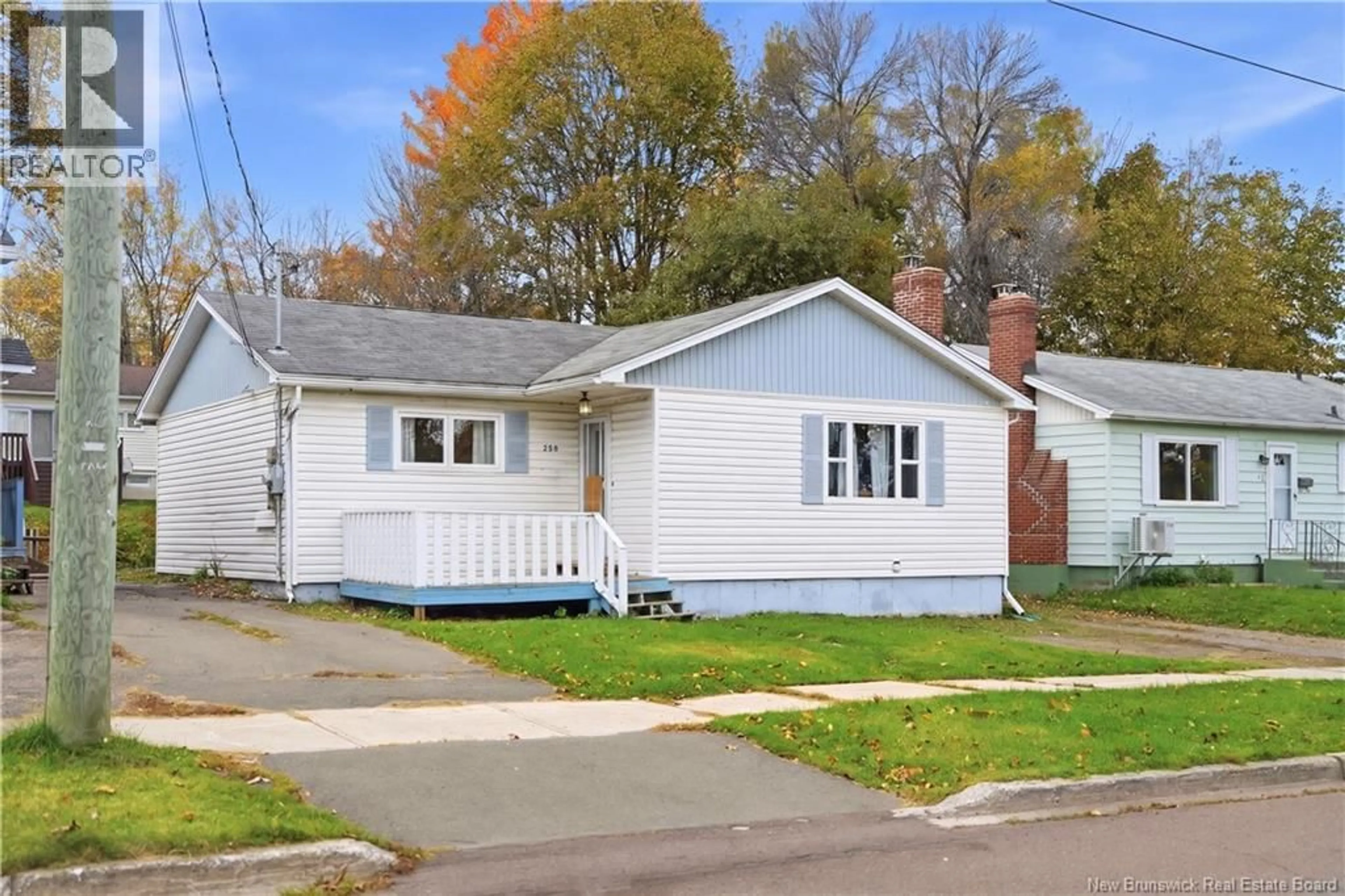 Home with vinyl exterior material, street for 258 JONES STREET, Moncton New Brunswick E1C6K6