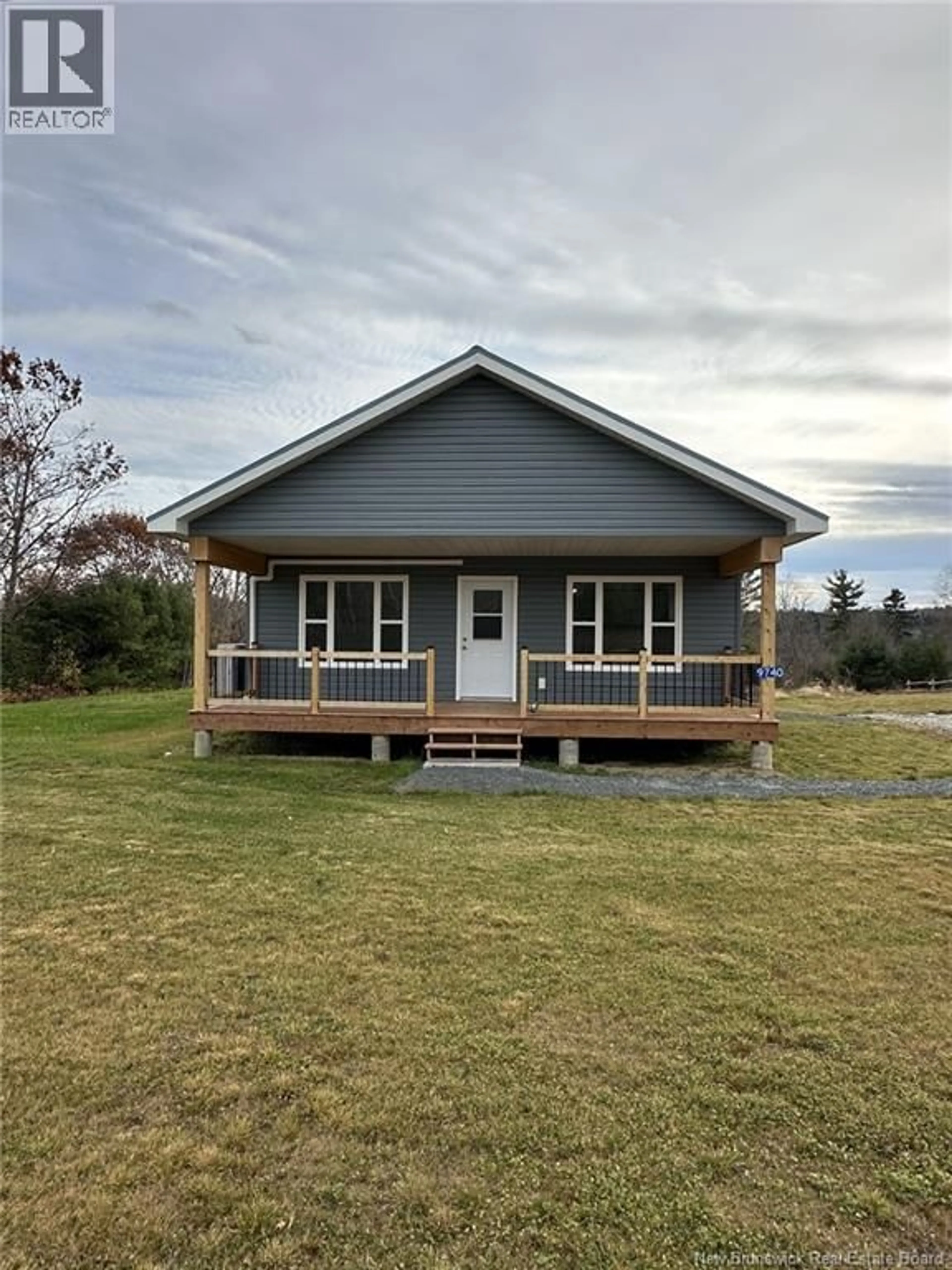 Home with vinyl exterior material, building for 9740 ROUTE 8, Blissfield New Brunswick E9C1L6
