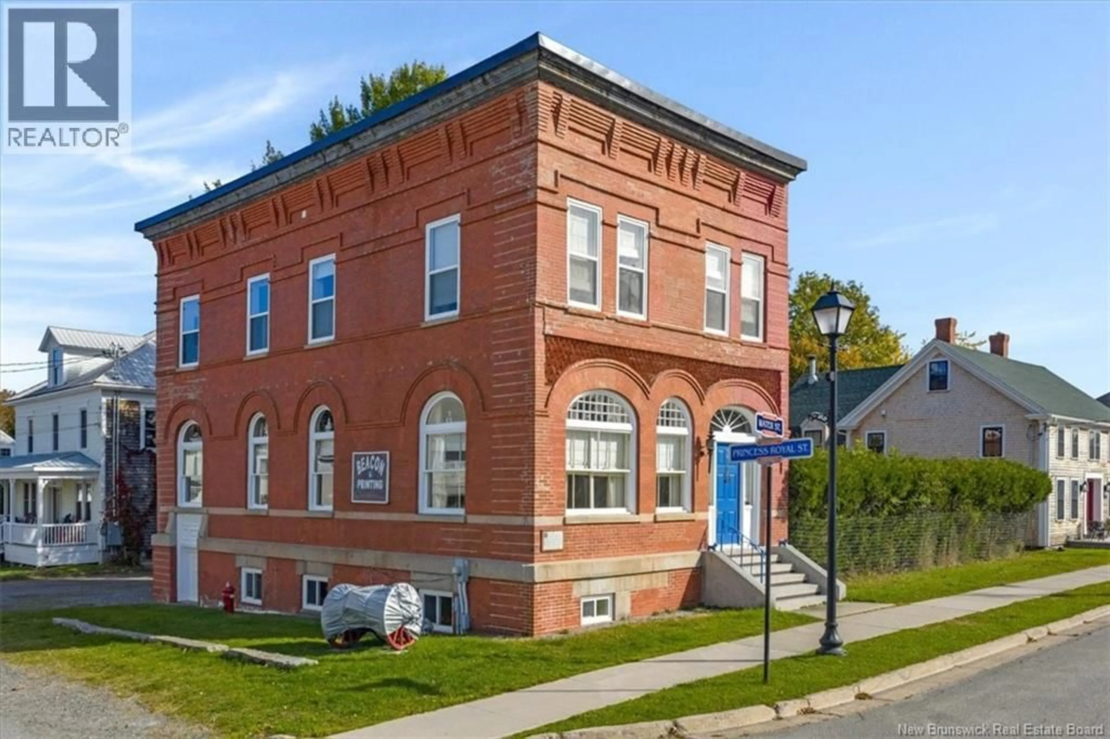 Home with brick exterior material, building for 270 WATER STREET, Saint Andrews New Brunswick E5B1B7