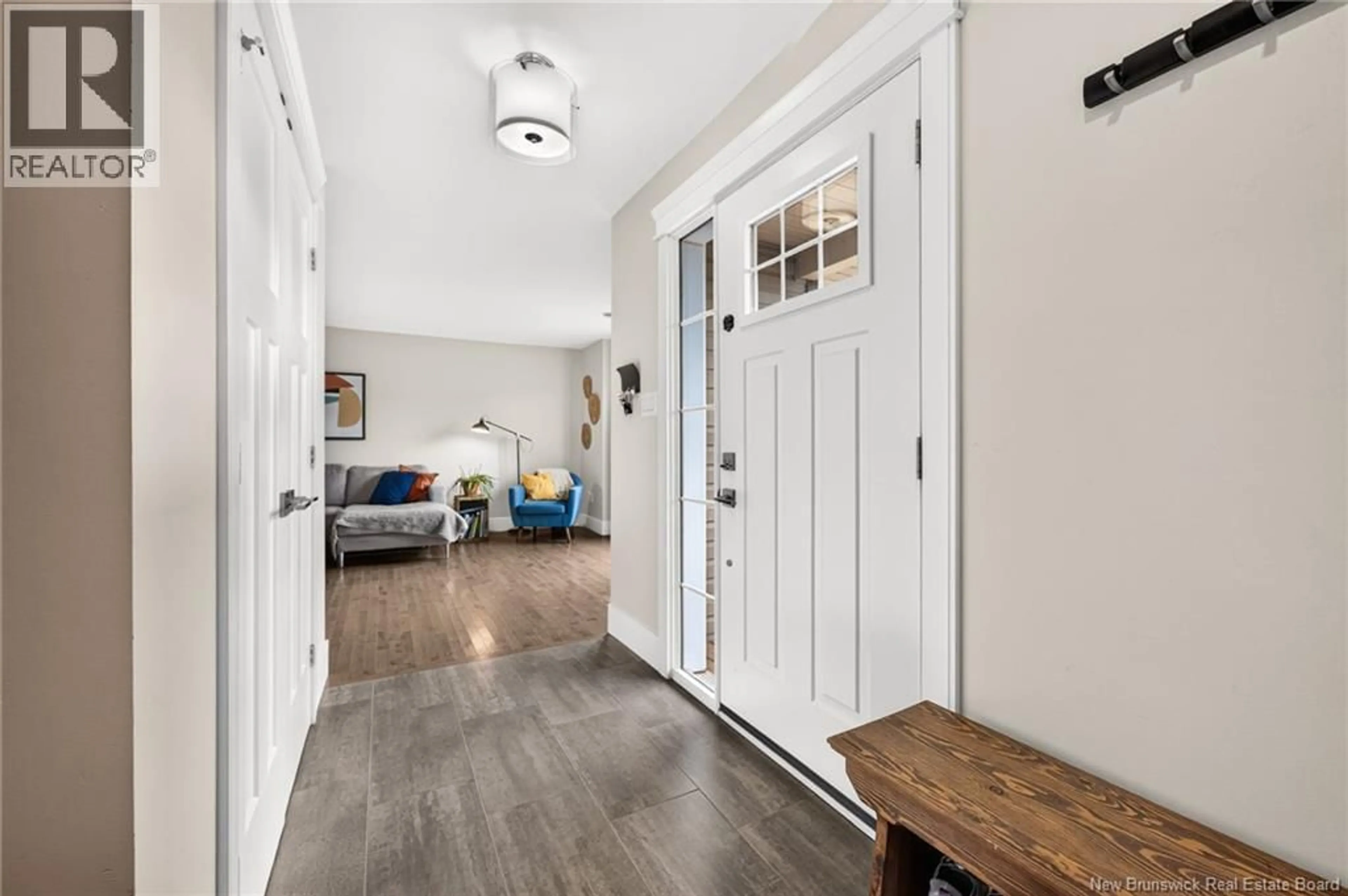 Indoor entryway for 147 SURETTE STREET, Dieppe New Brunswick E1A9R3