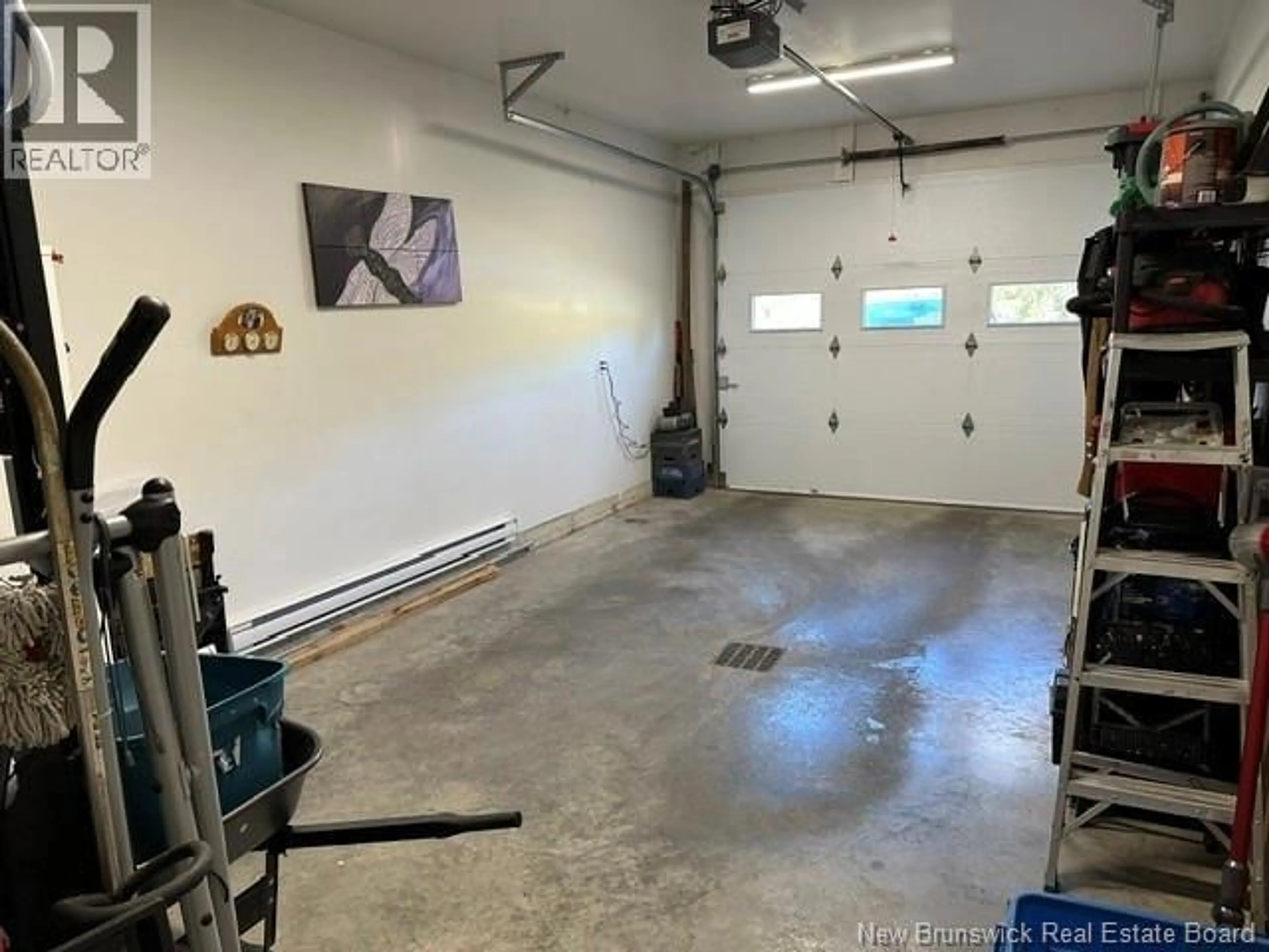 Indoor garage for 192-194 NOTRE DAME STREET, Atholville New Brunswick E3N3Z7