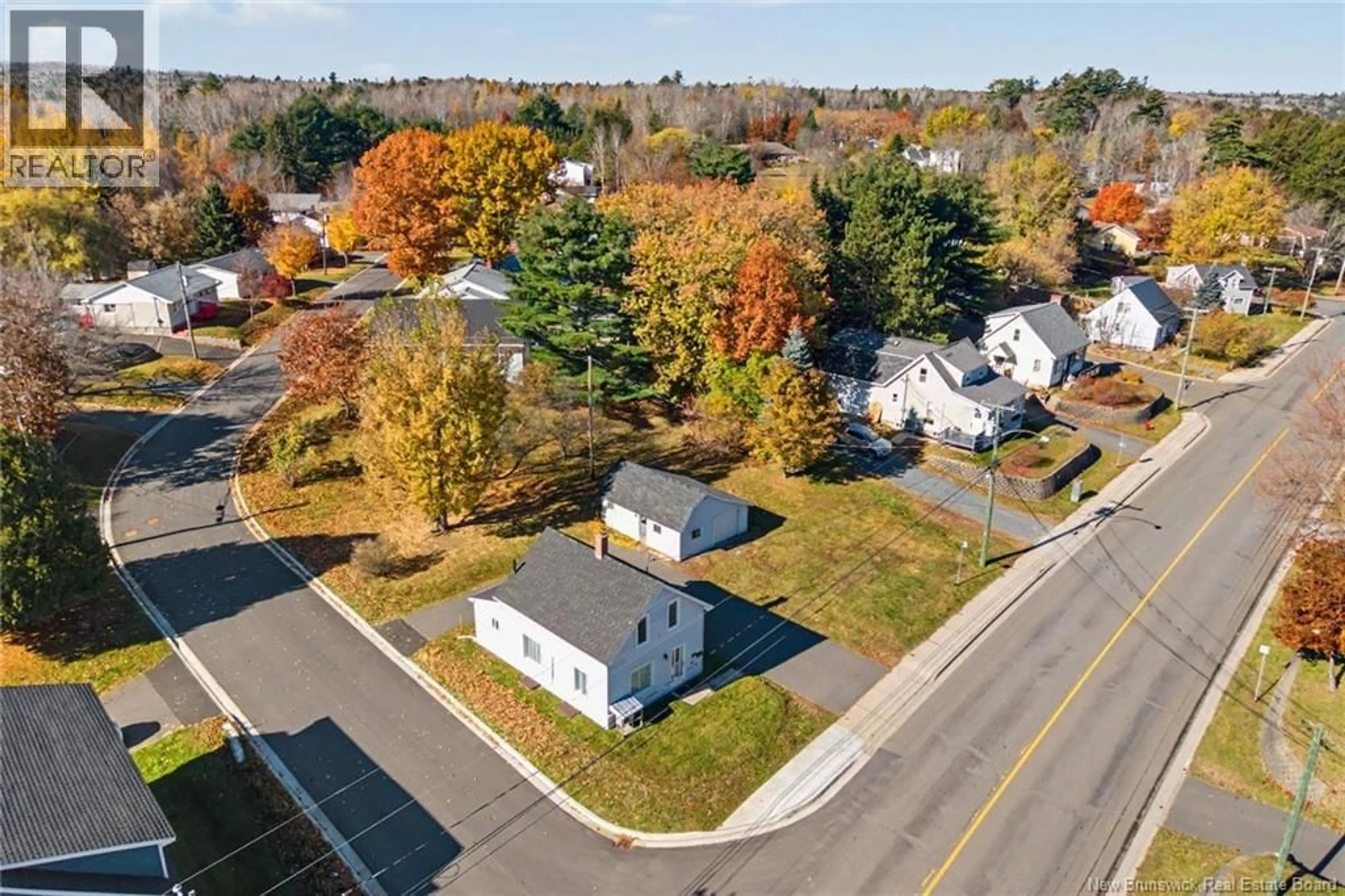 A pic from outside/outdoor area/front of a property/back of a property/a pic from drone, street for 599 CANADA STREET, Fredericton New Brunswick E3A4A9