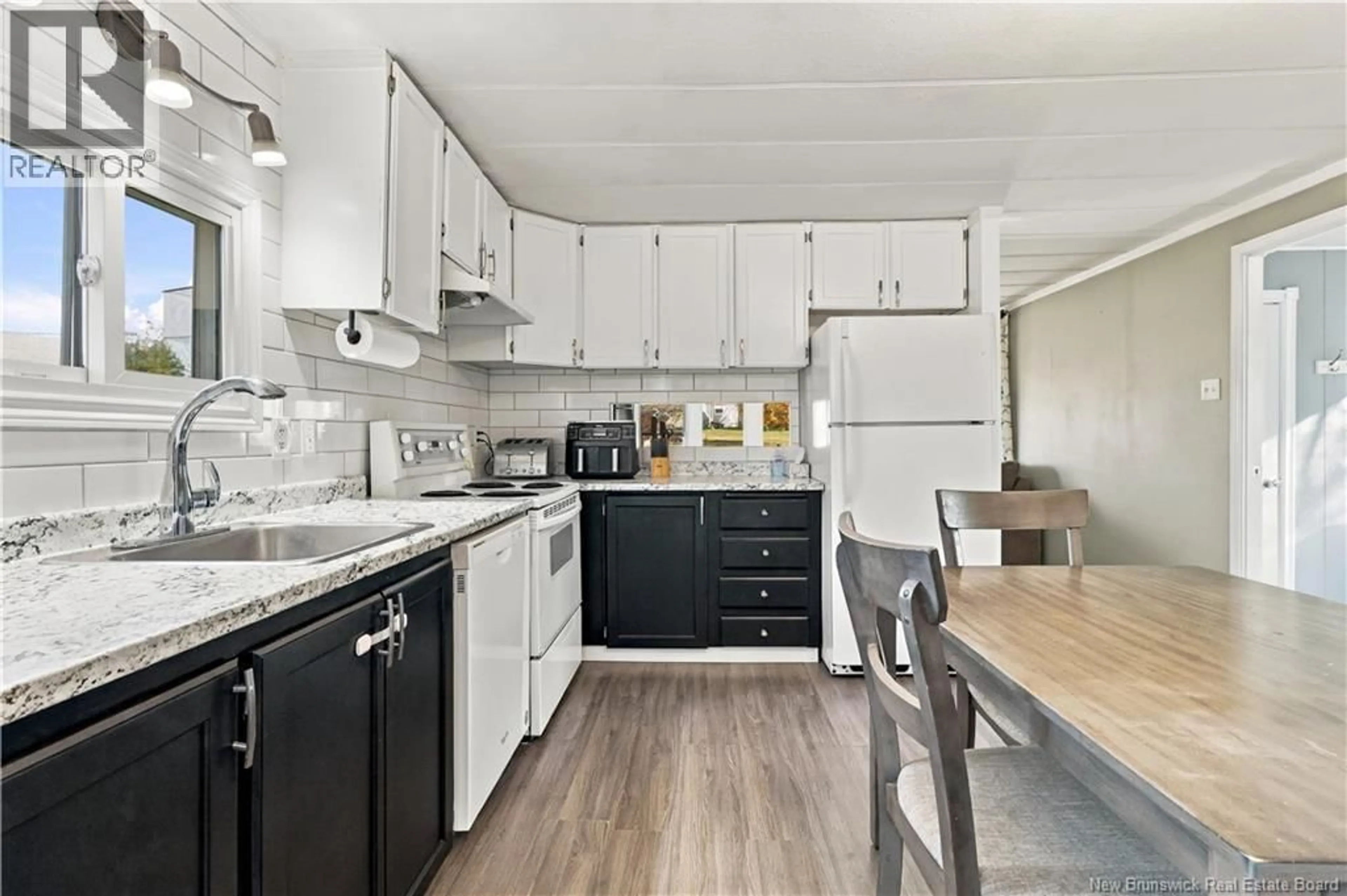 Standard kitchen, unknown for 736 BACK TRACY ROAD, Fredericton Junction New Brunswick E5L1G8