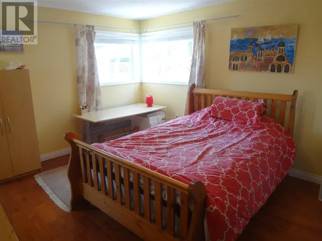 7280 15TH AVENUE, Burnaby 5