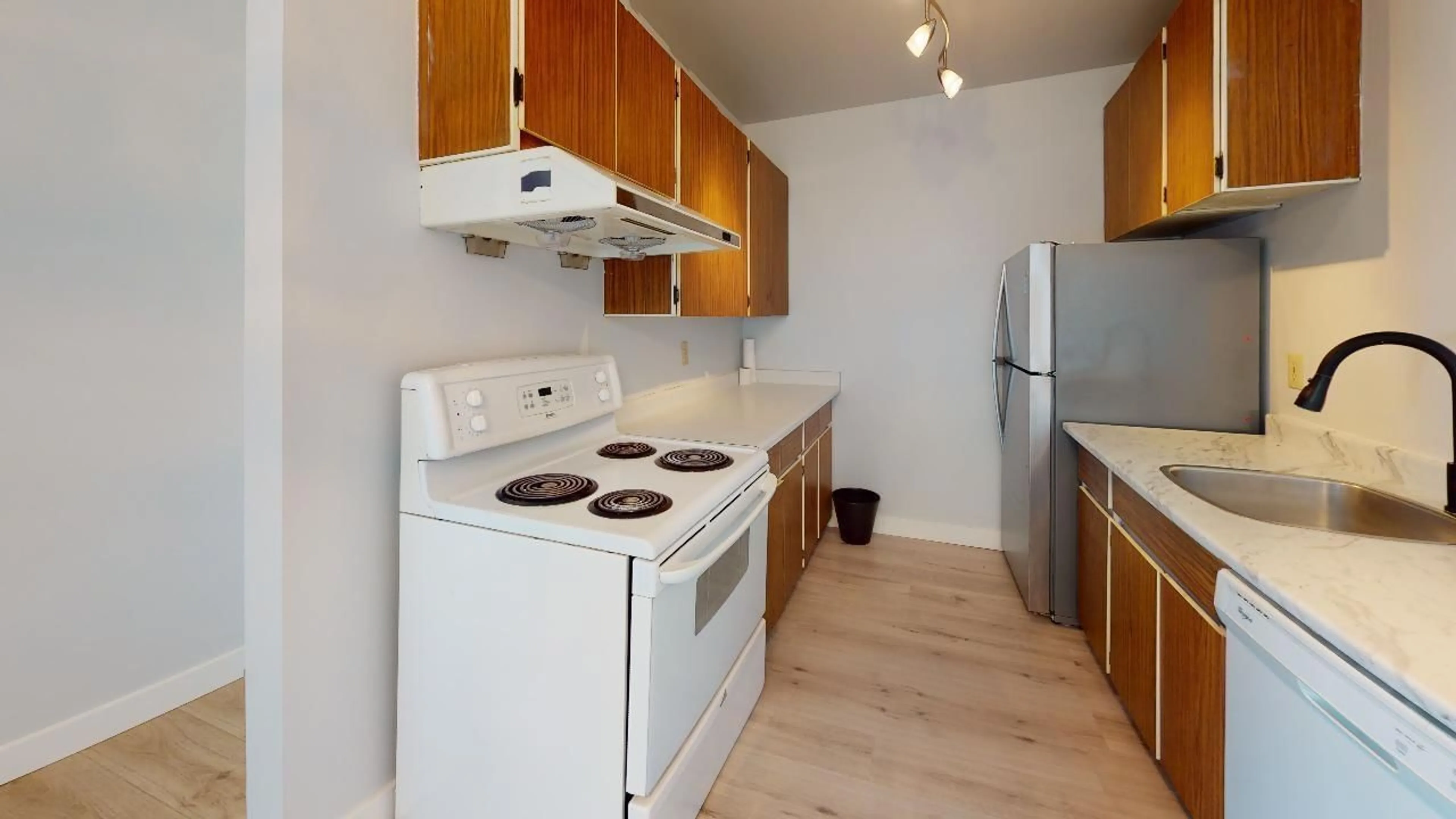 Standard kitchen, wood/laminate floor for 213 7240 LINDSAY ROAD, Richmond British Columbia V7C3M6