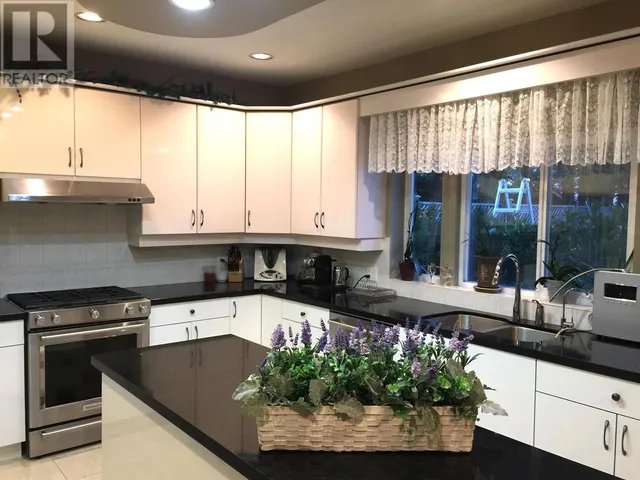8640 NO 2 ROAD, Richmond 3