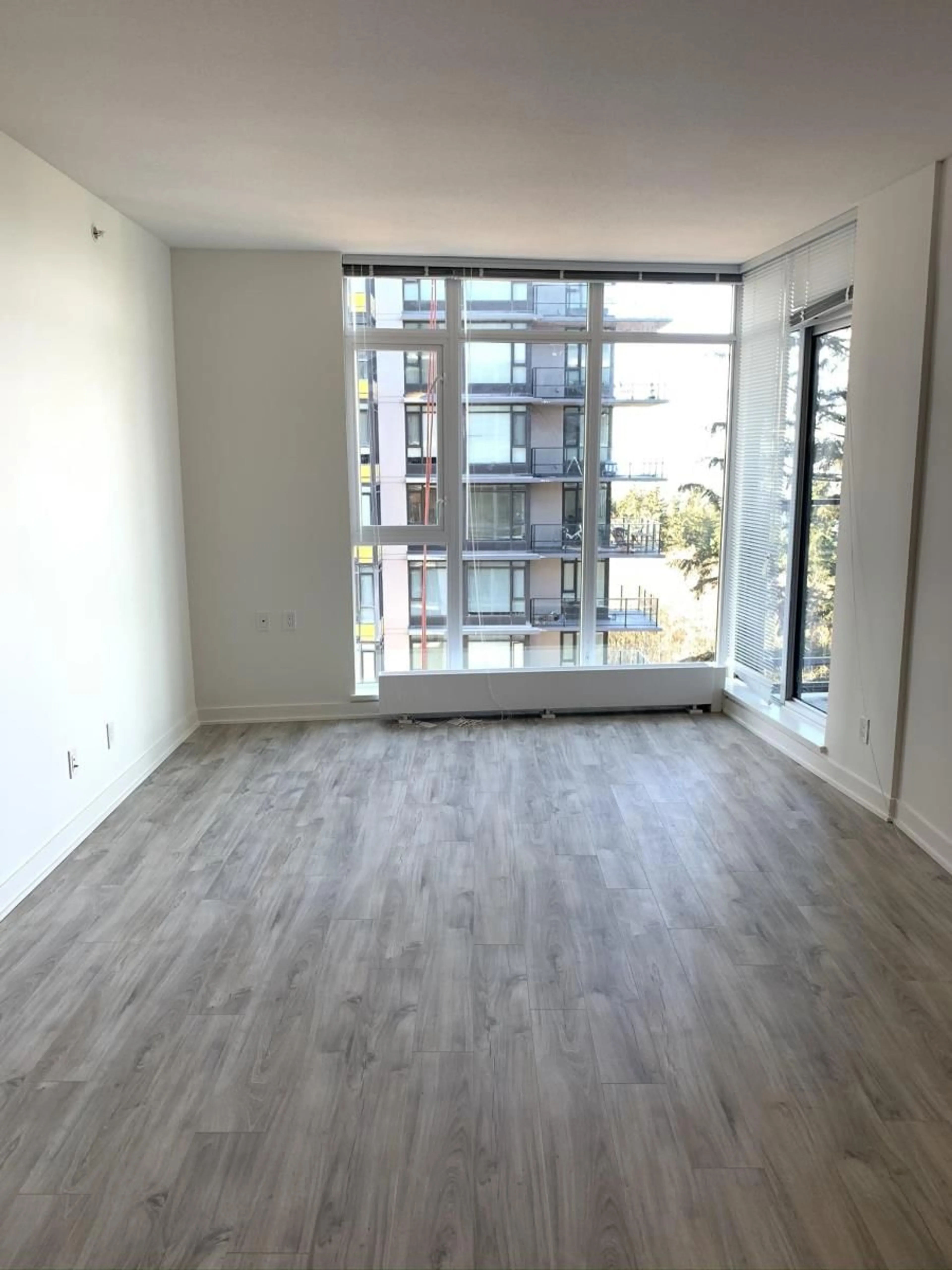 A pic of a room for 606 - 8940 UNIVERSITY CRESCENT, Burnaby British Columbia V5A0E7