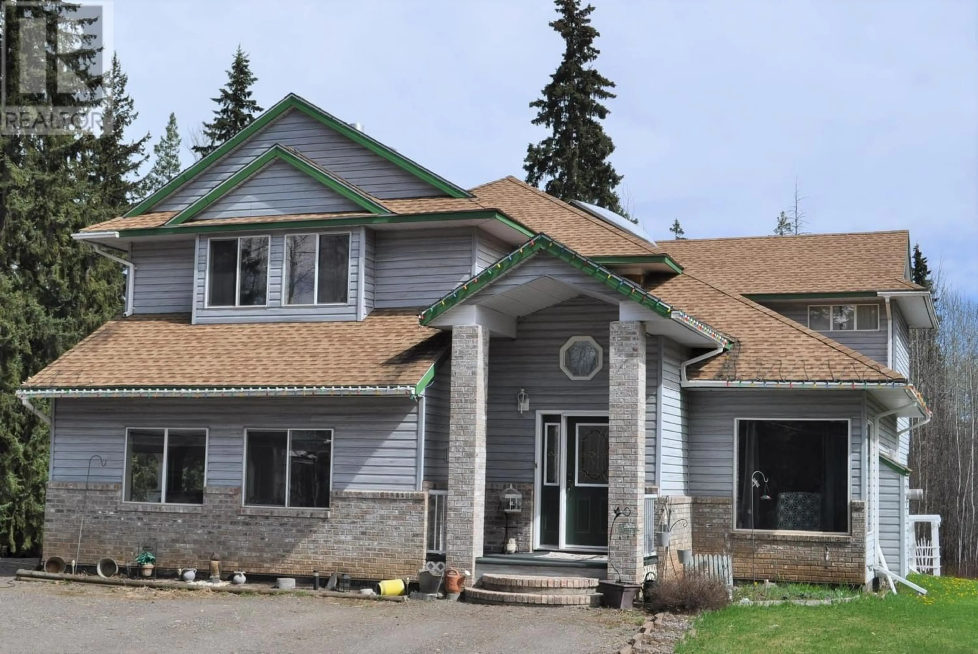 Outside view for 7082 16 HIGHWAY, Smithers British Columbia V0J2N2