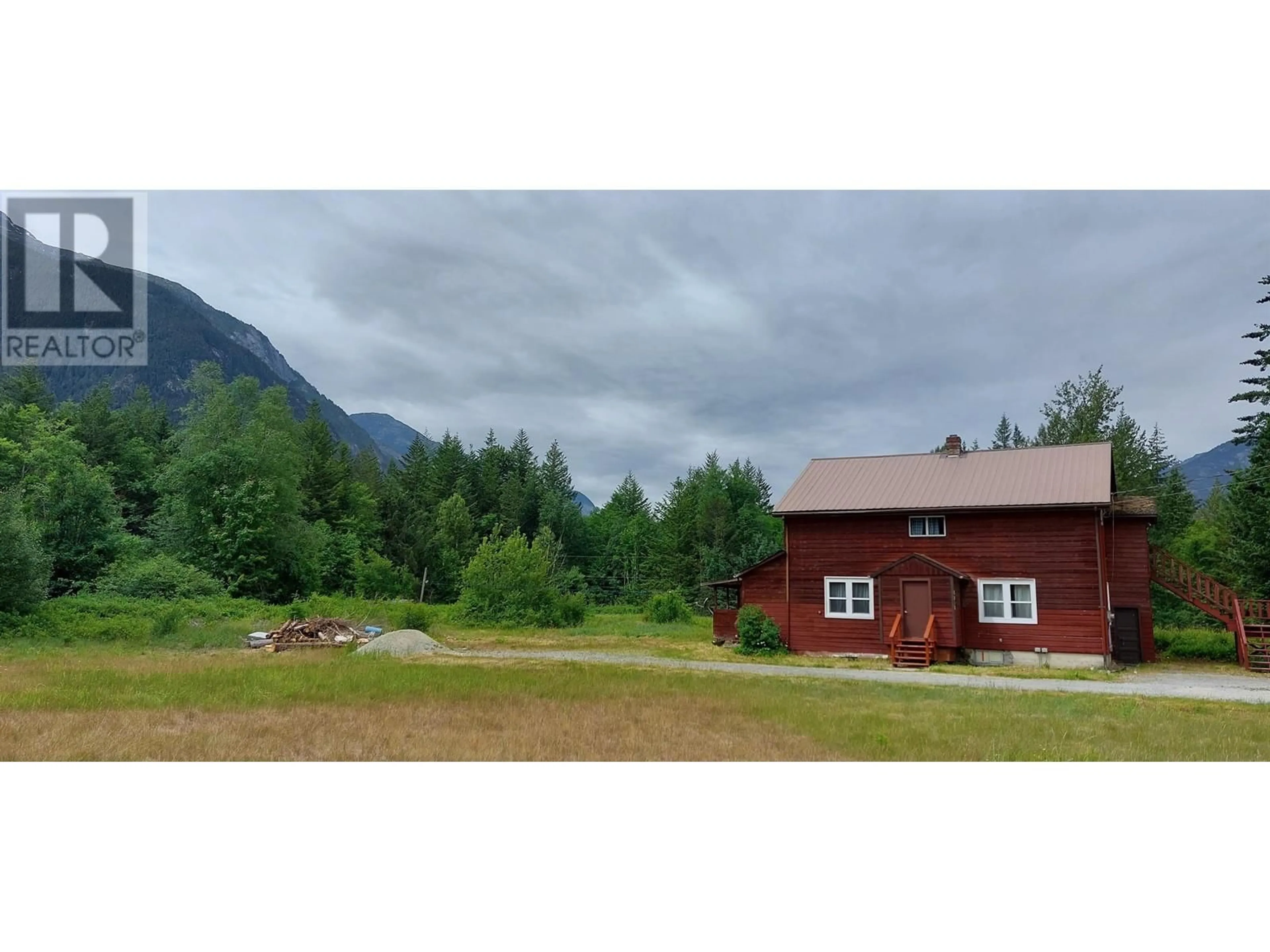 Shed for 2335 MACKENZIE 20 HIGHWAY, Bella Coola British Columbia V0T1H0