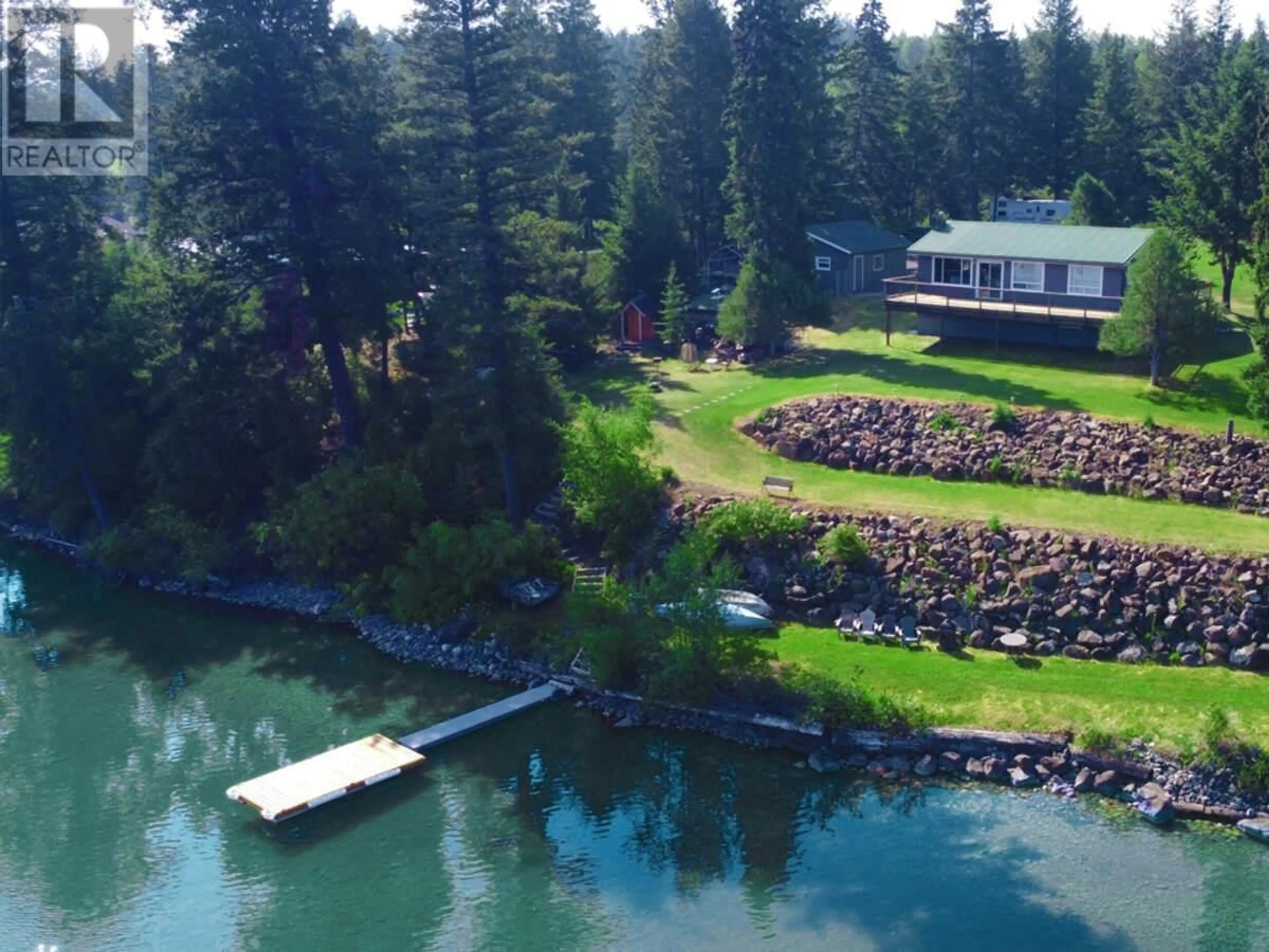A pic from outside/outdoor area/front of a property/back of a property/a pic from drone, water/lake/river/ocean view for 4803 LAKEVIEW ROAD, Lac La Hache British Columbia V0K1T0