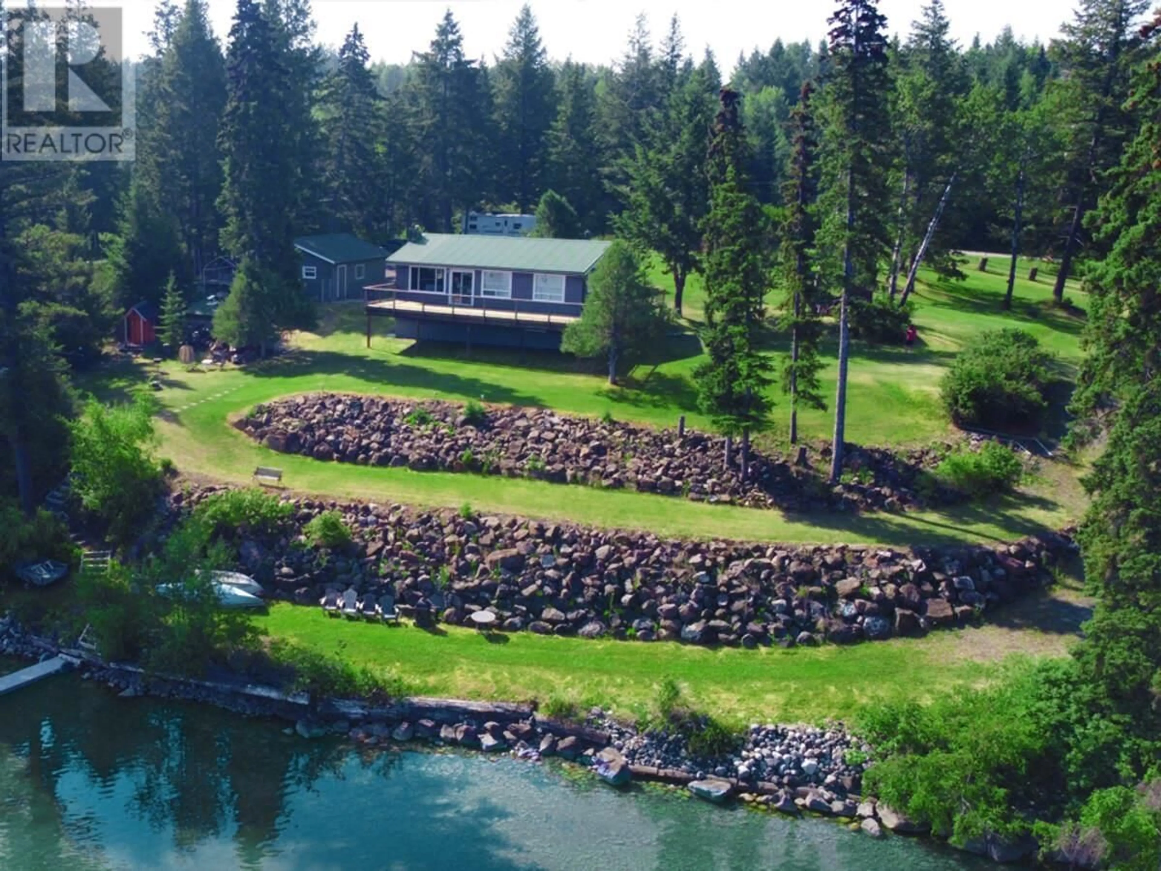 Cottage for 4803 LAKEVIEW ROAD, Lac La Hache British Columbia V0K1T0