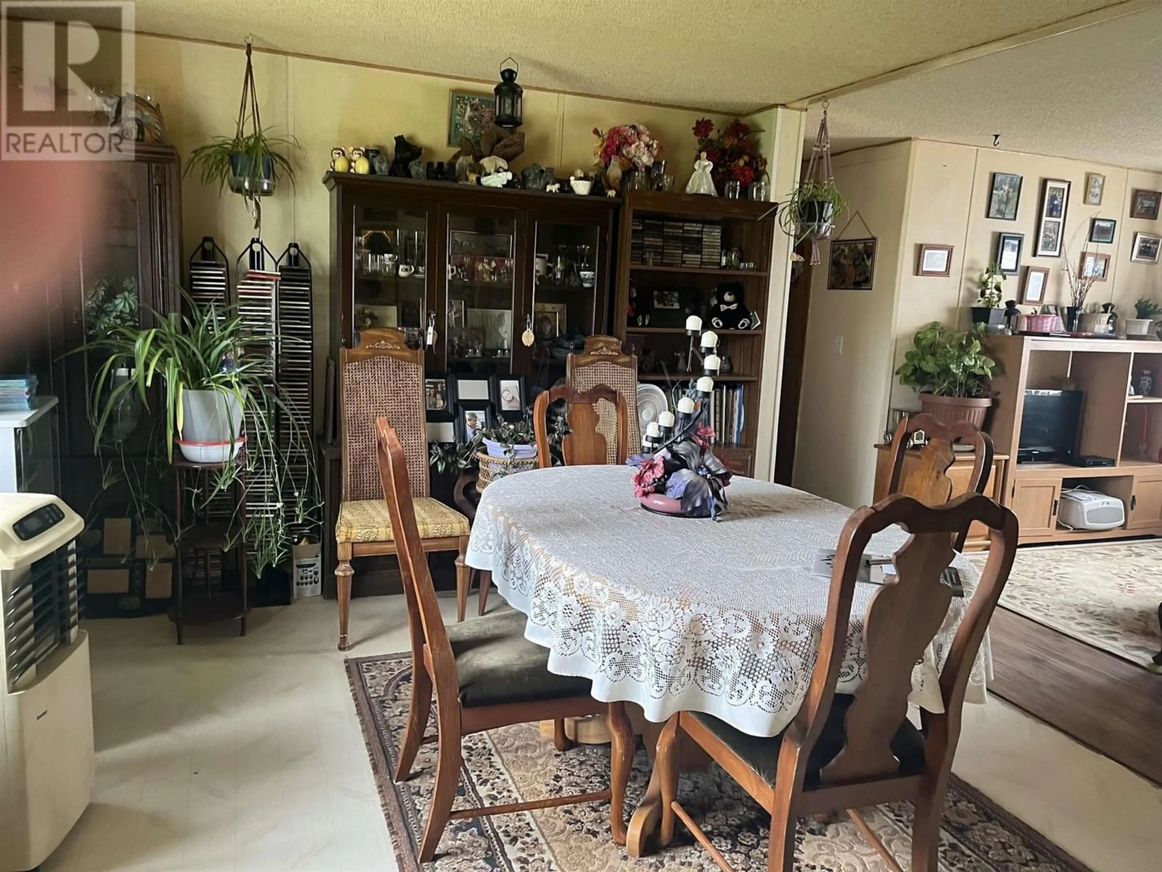 Dining room for 4065 MCKINLEY DRIVE, Lac La Hache British Columbia V0K1T0