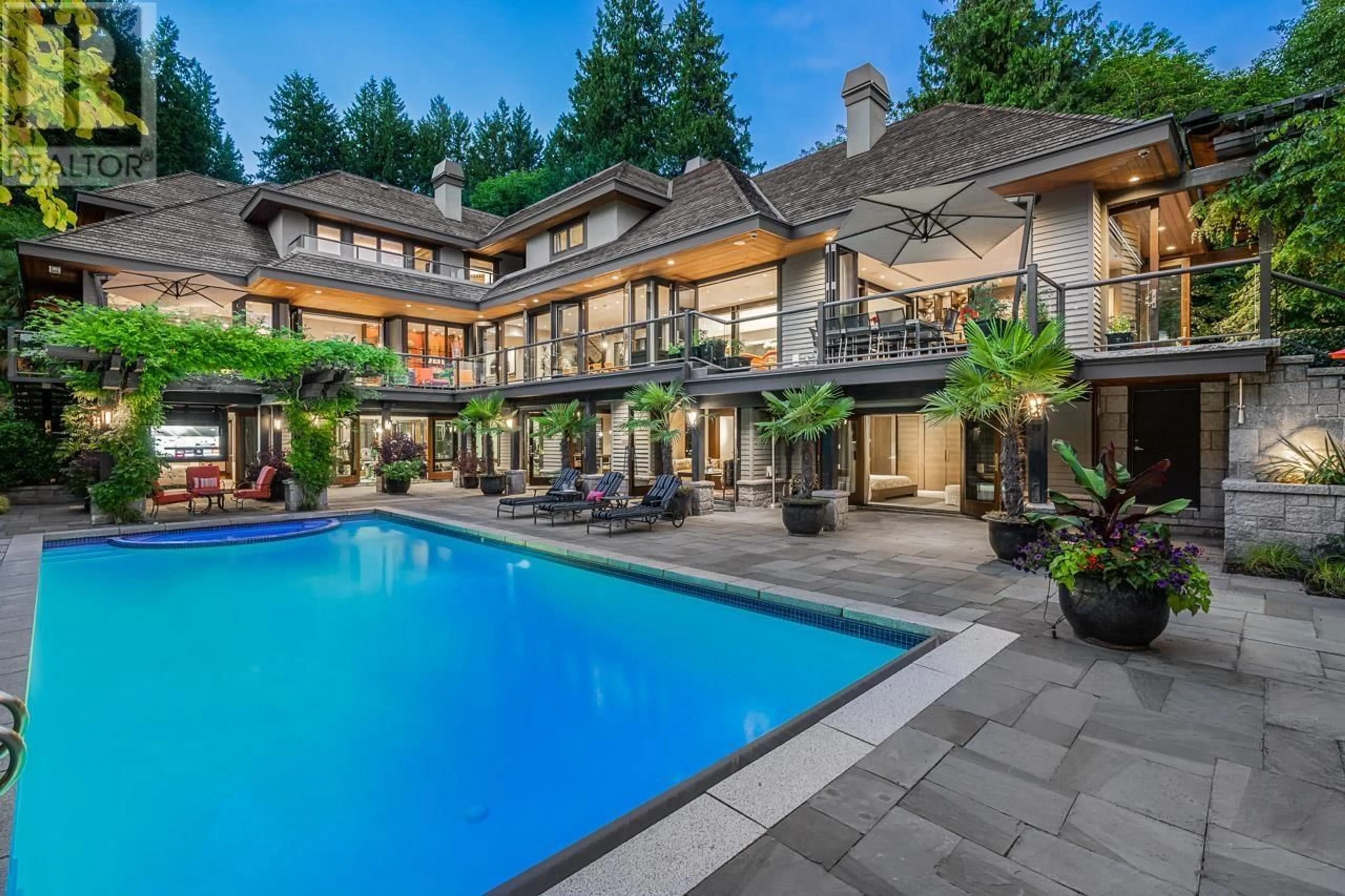 Indoor or outdoor pool for 2870 SW MARINE DRIVE, Vancouver British Columbia V6N3X9