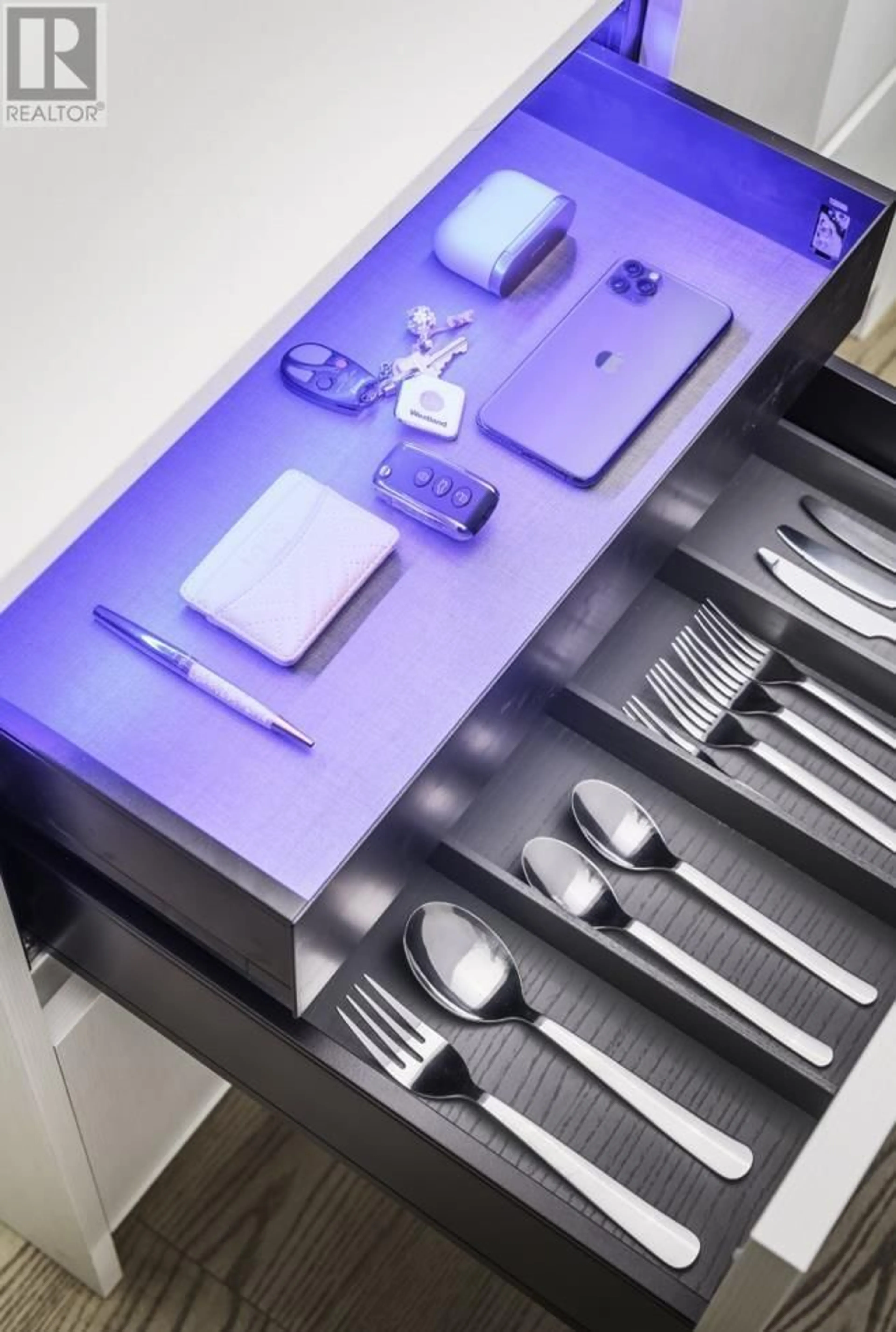 Contemporary kitchen, unknown for 904 - 8415 GRANVILLE STREET, Vancouver British Columbia V6P4Z9