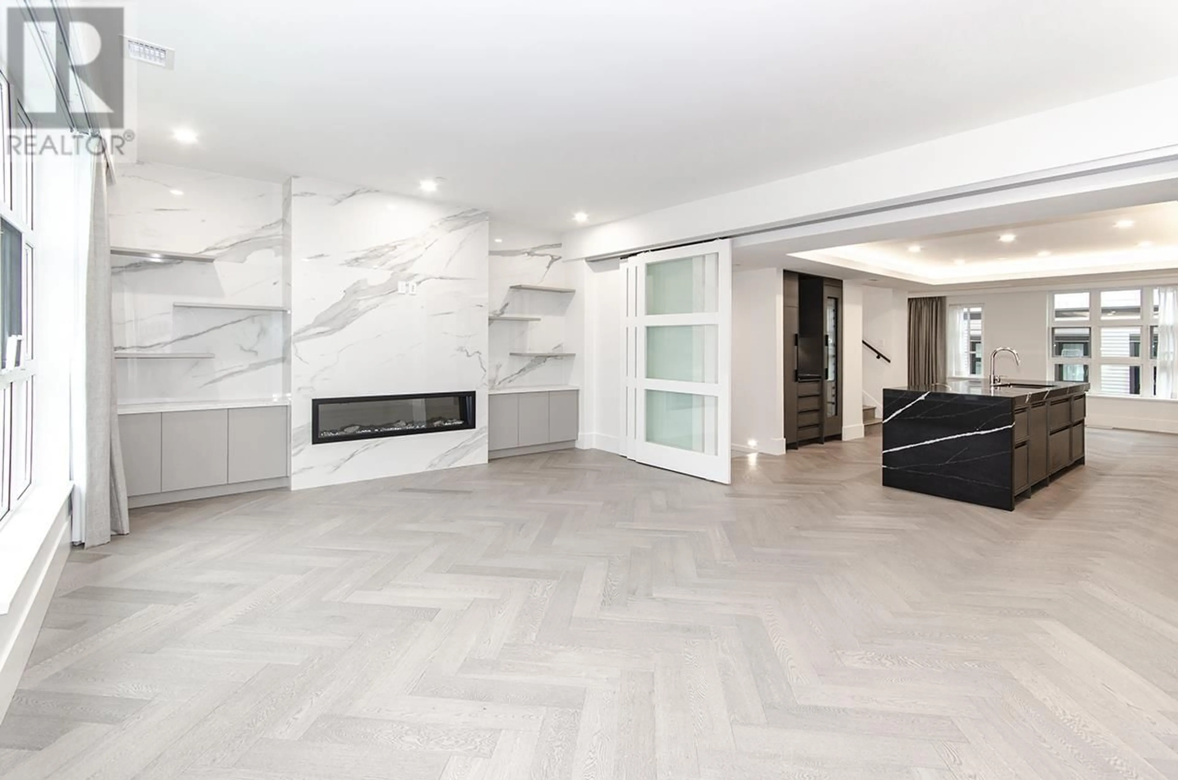 Indoor foyer, wood floors for 2793 ALAMEIN AVENUE, Vancouver British Columbia V6L0C2