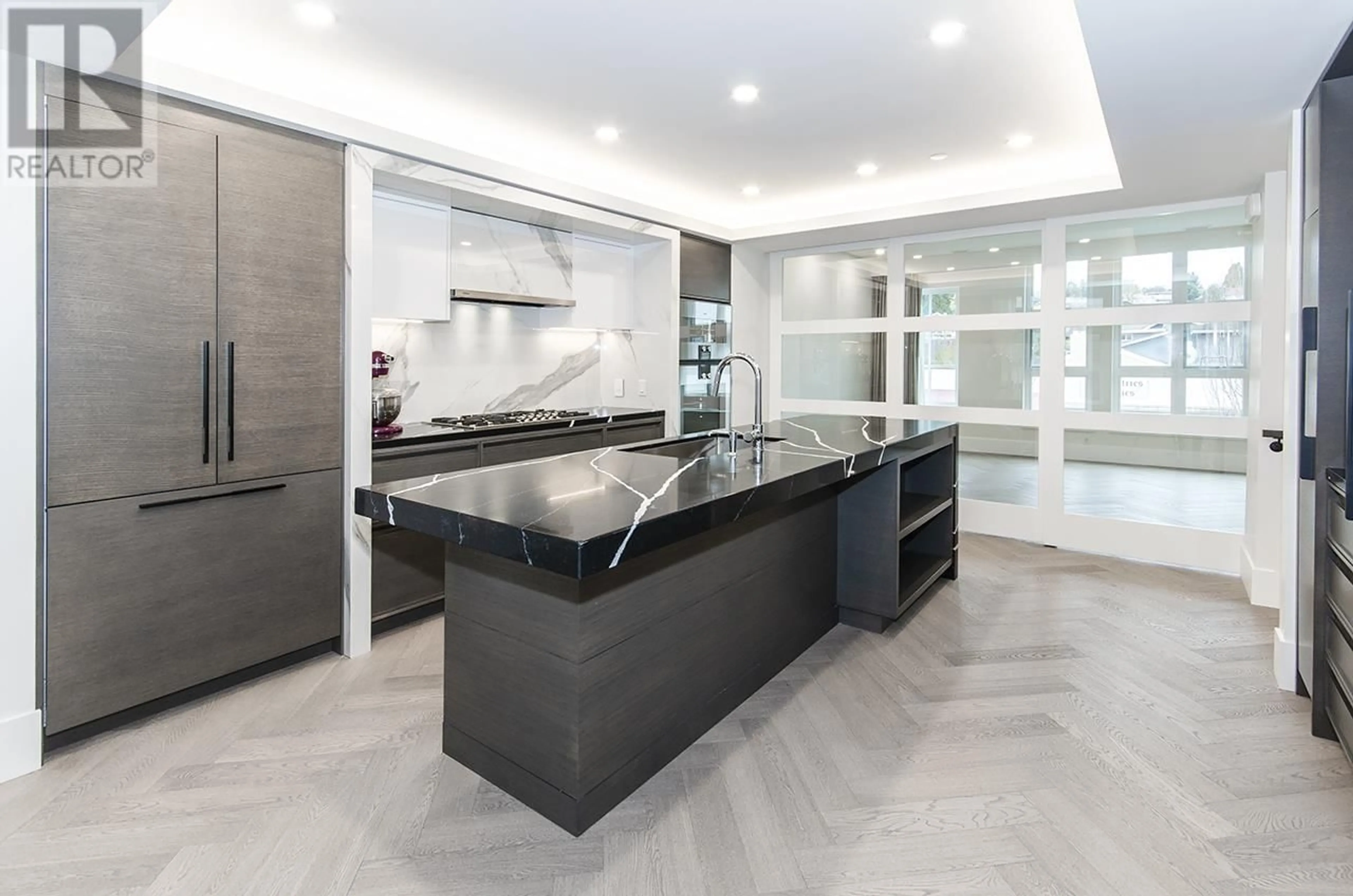 Contemporary kitchen, ceramic floors for 2793 ALAMEIN AVENUE, Vancouver British Columbia V6L0C2