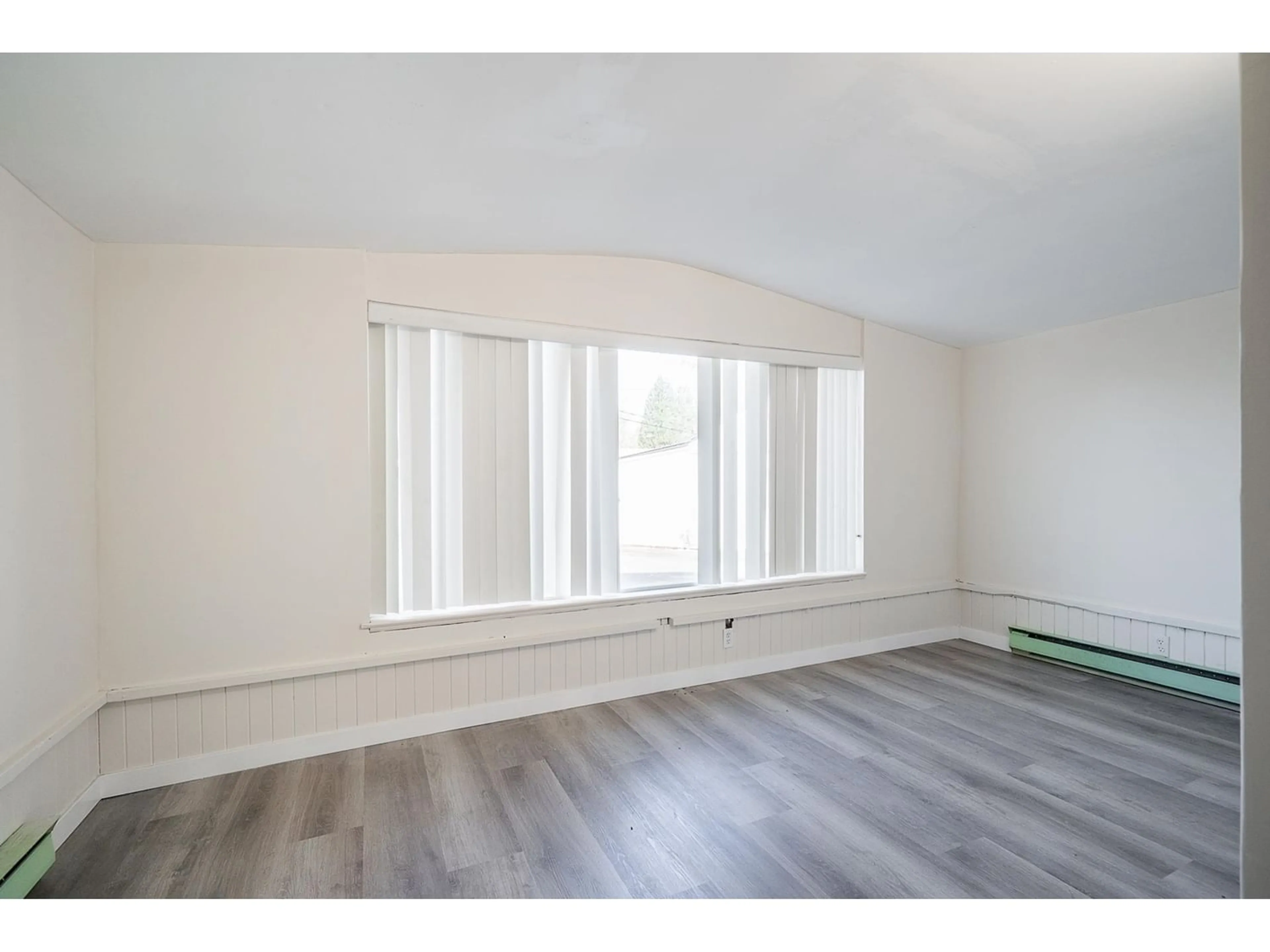 A pic of a room, wood floors for 2757 256 STREET, Langley British Columbia V4W1Y4