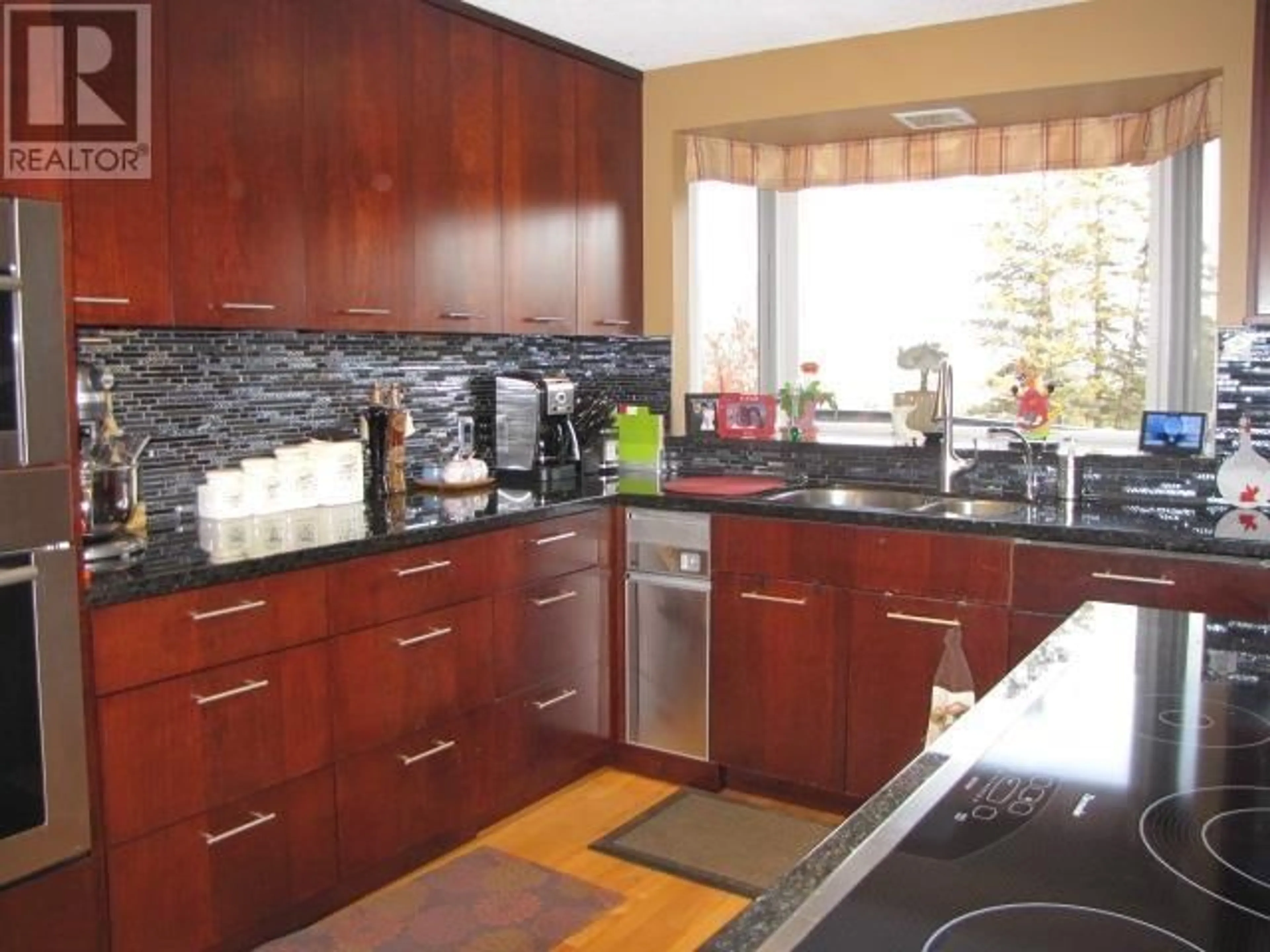 Kitchen for 130 COUNTRY CLUB BOULEVARD, Williams Lake British Columbia V2G3T2