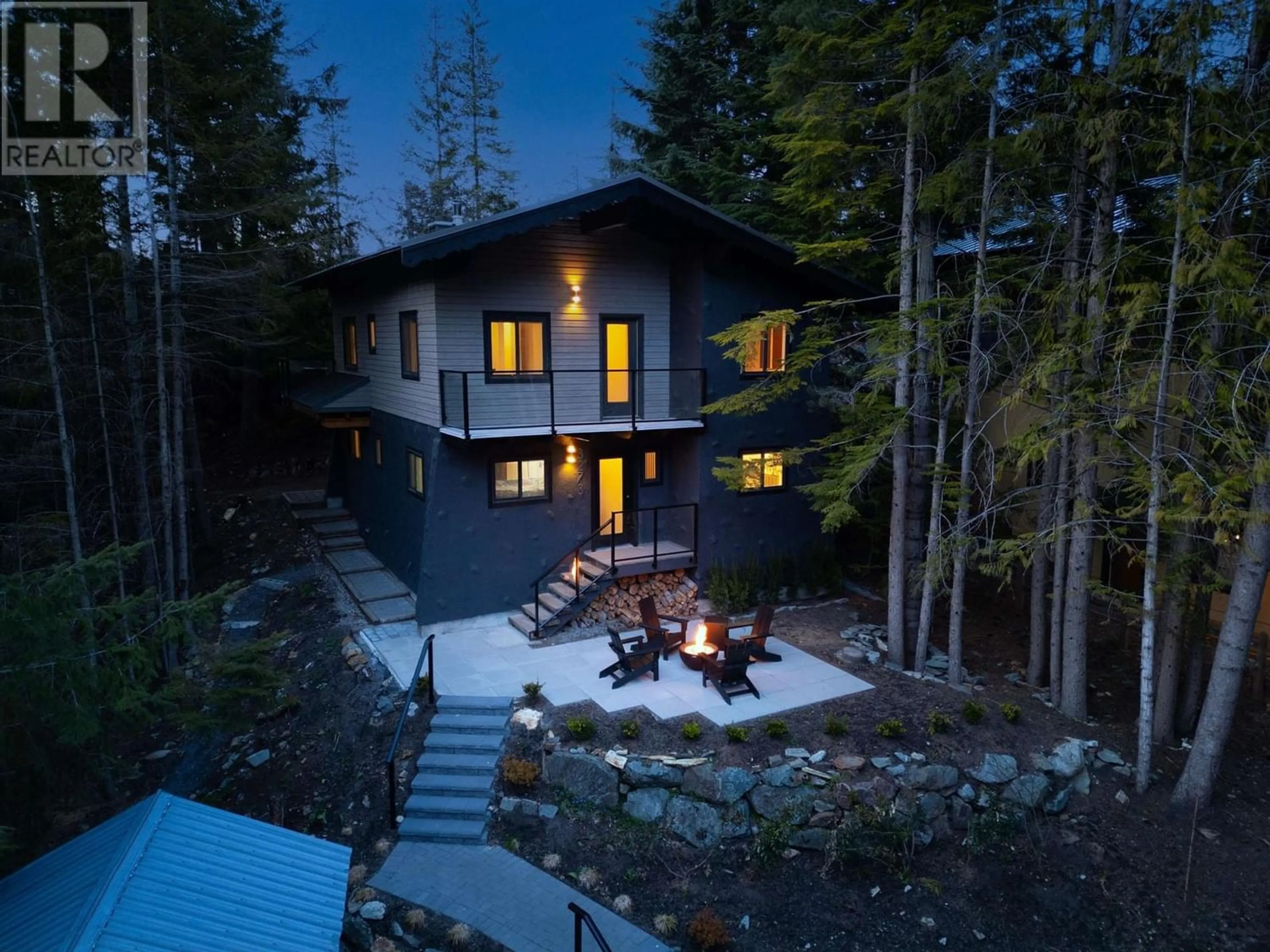 Frontside or backside of a home for 3273 ARBUTUS DRIVE, Whistler British Columbia V8E0B8