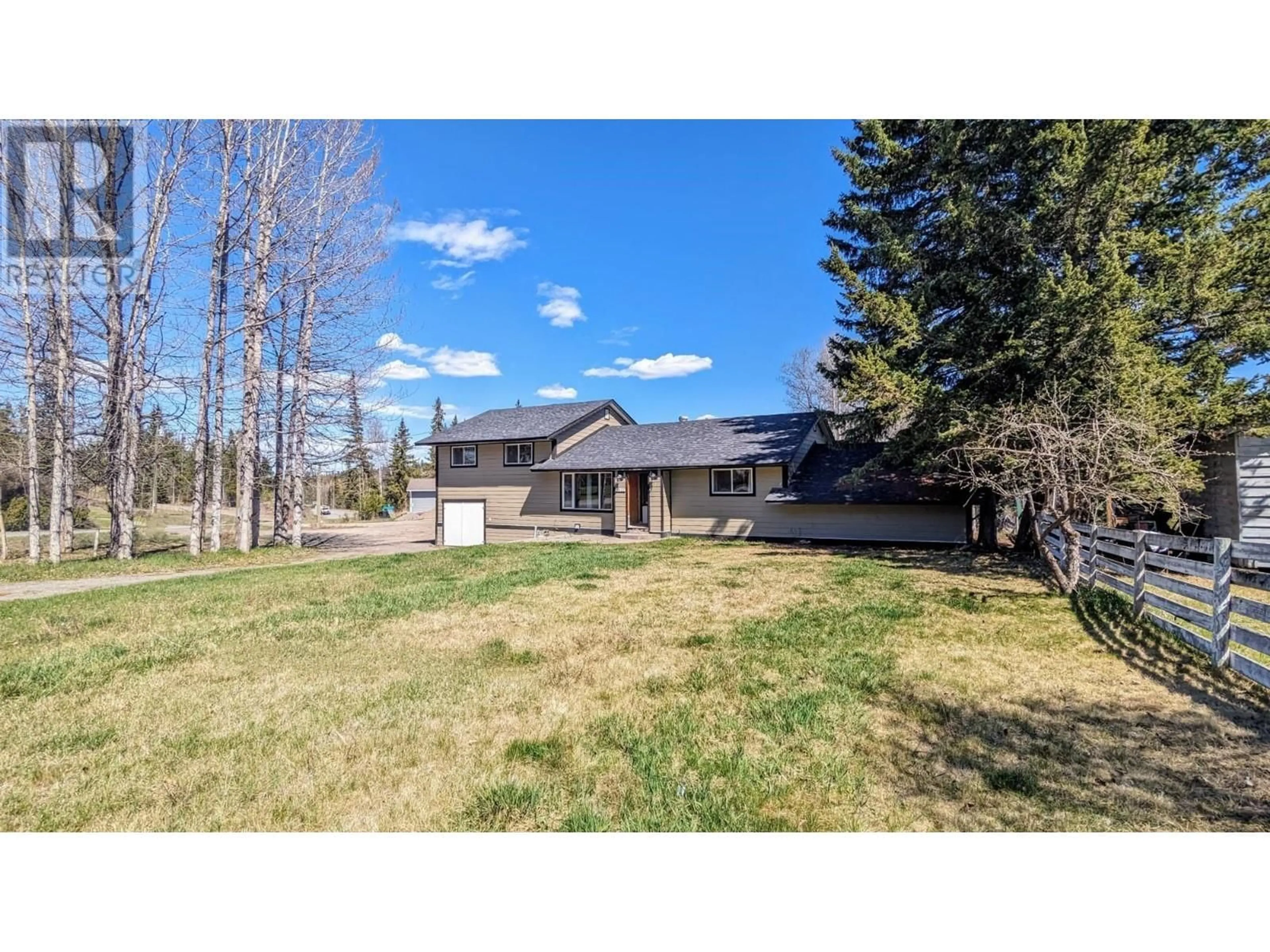 A pic from outside/outdoor area/front of a property/back of a property/a pic from drone, mountain view for 5611 CANIM-HENDRIX LAKE ROAD, 100 Mile House British Columbia V0K1M0