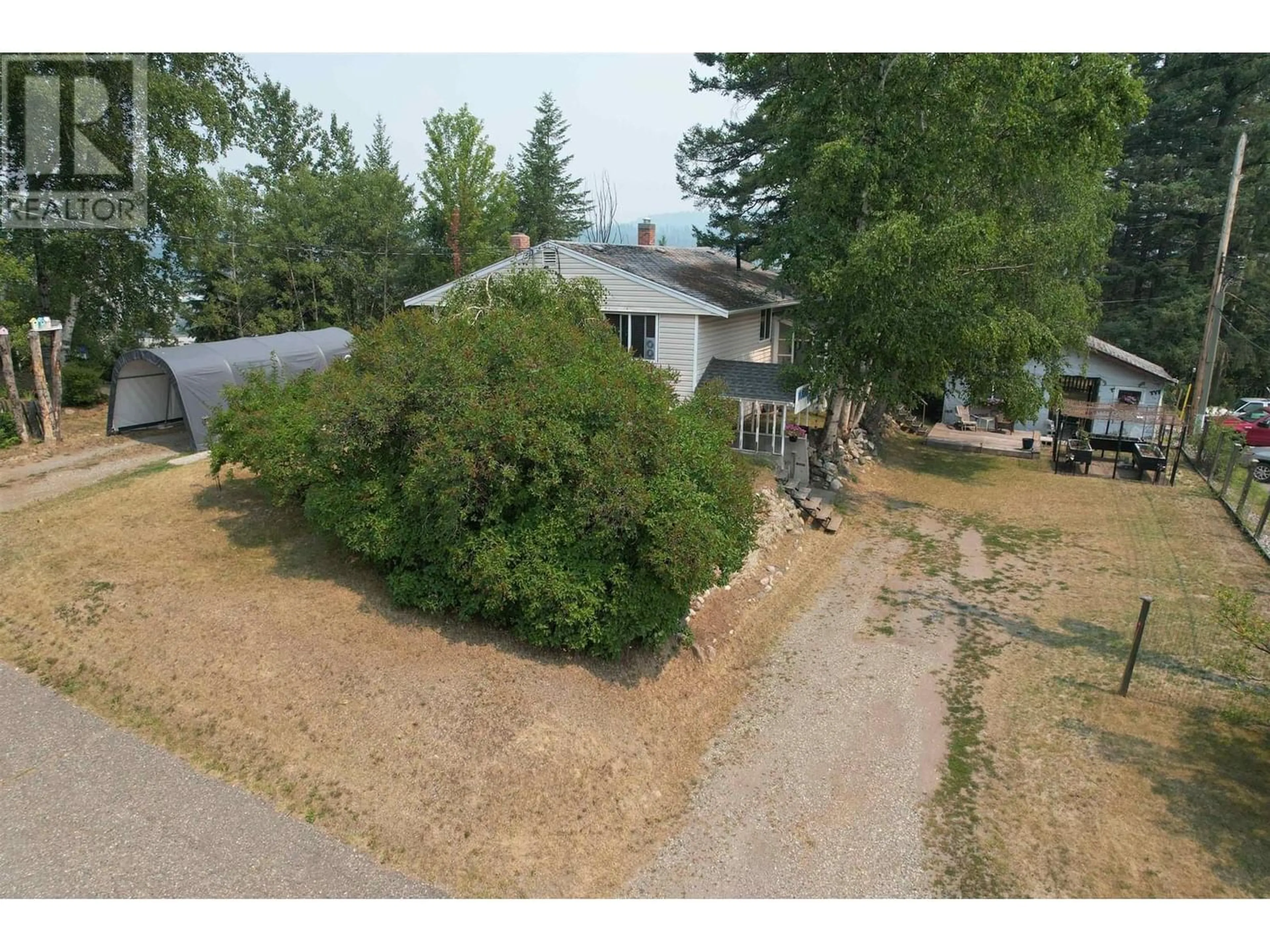 Frontside or backside of a home for 796 VAUGHAN STREET, Quesnel British Columbia V2J2T5