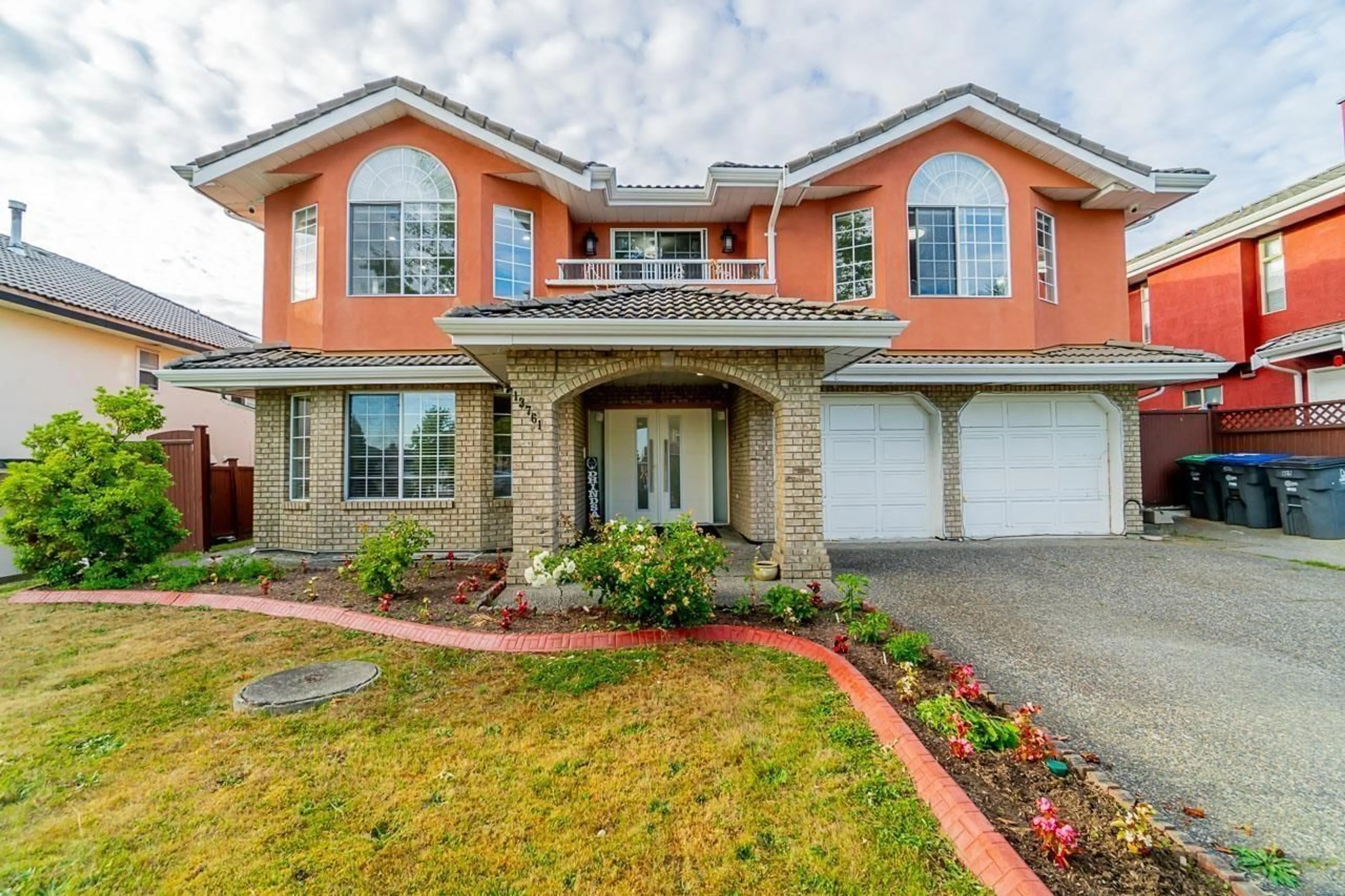 Frontside or backside of a home for 13761 91 AVENUE, Surrey British Columbia V3V7Y5