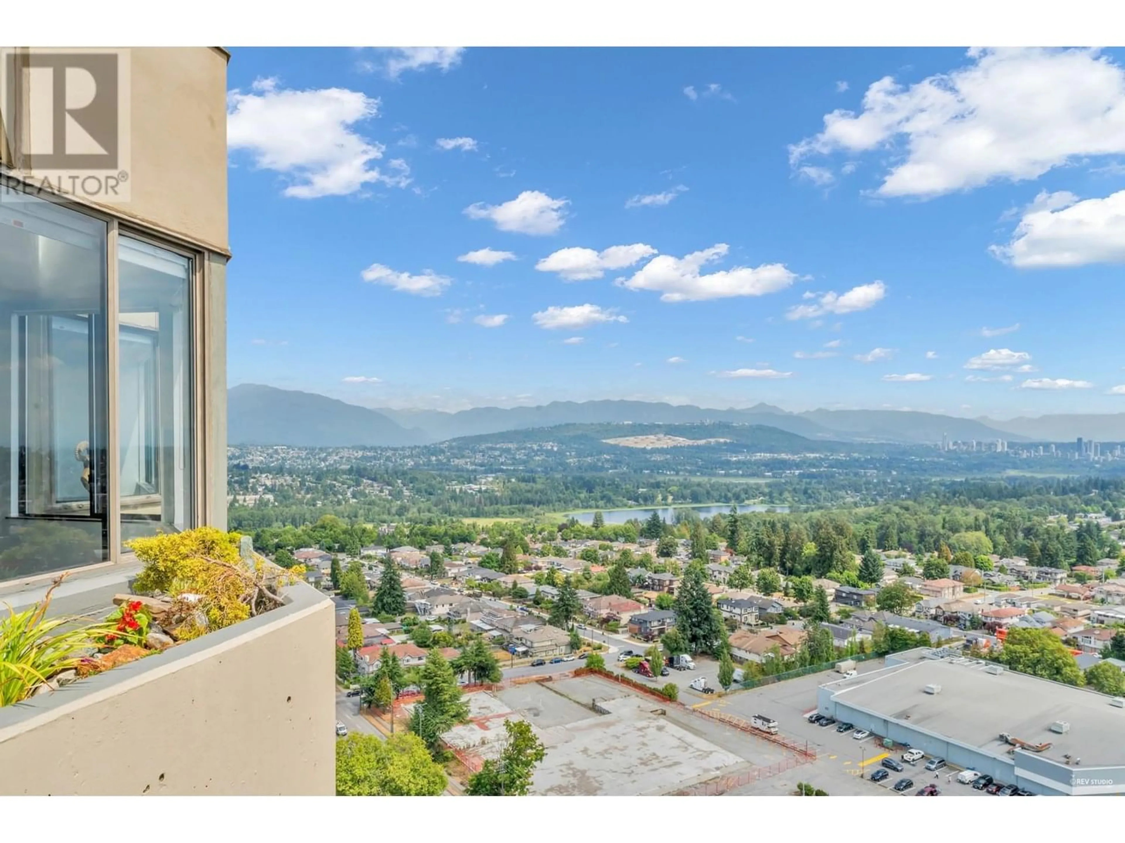 A pic from exterior of the house or condo, the view of mountain for 2603 6540 BURLINGTON AVENUE, Burnaby British Columbia V5H4G3