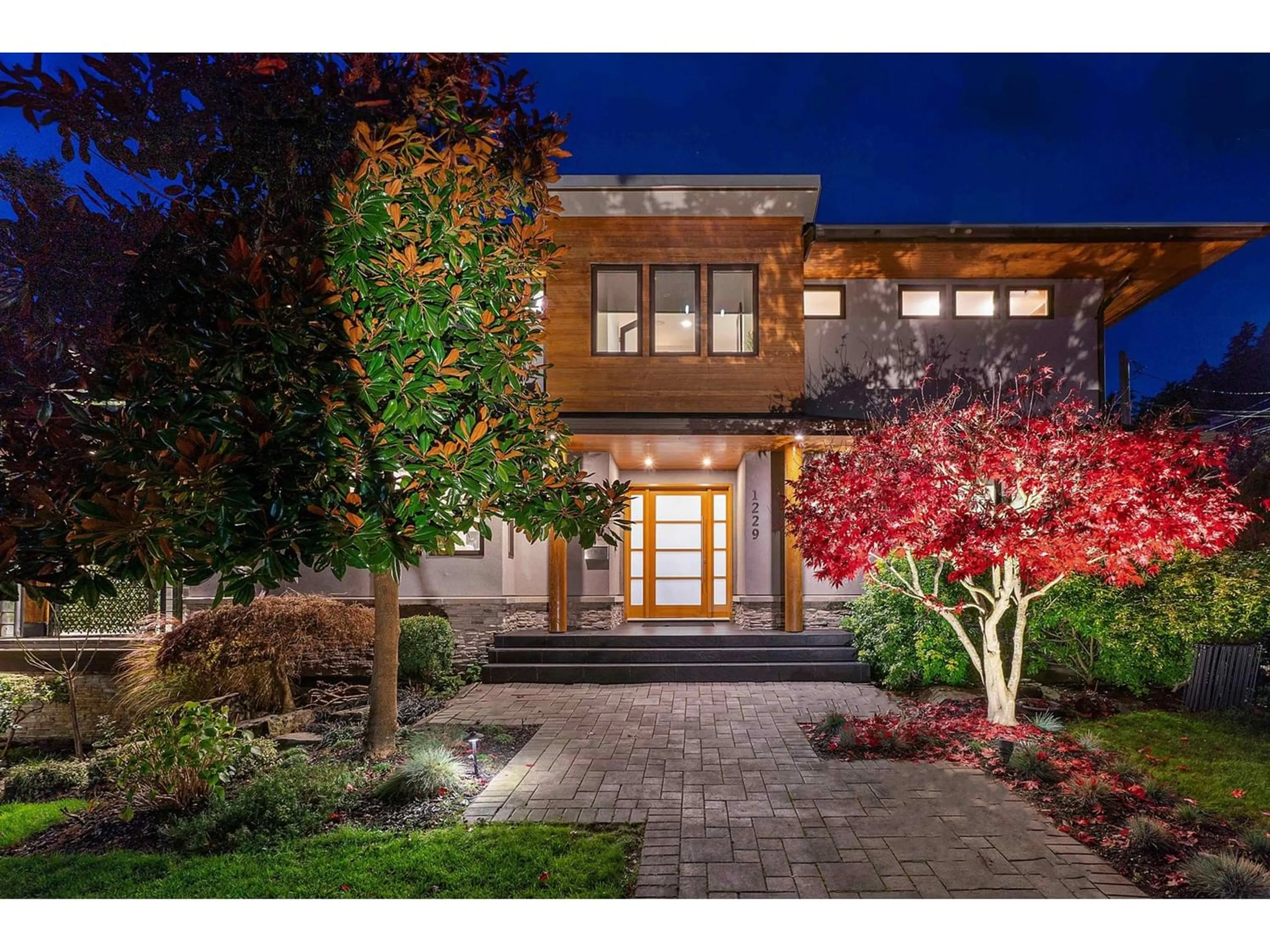 Frontside or backside of a home for 1229 ANDERSON STREET, White Rock British Columbia V4B3P2