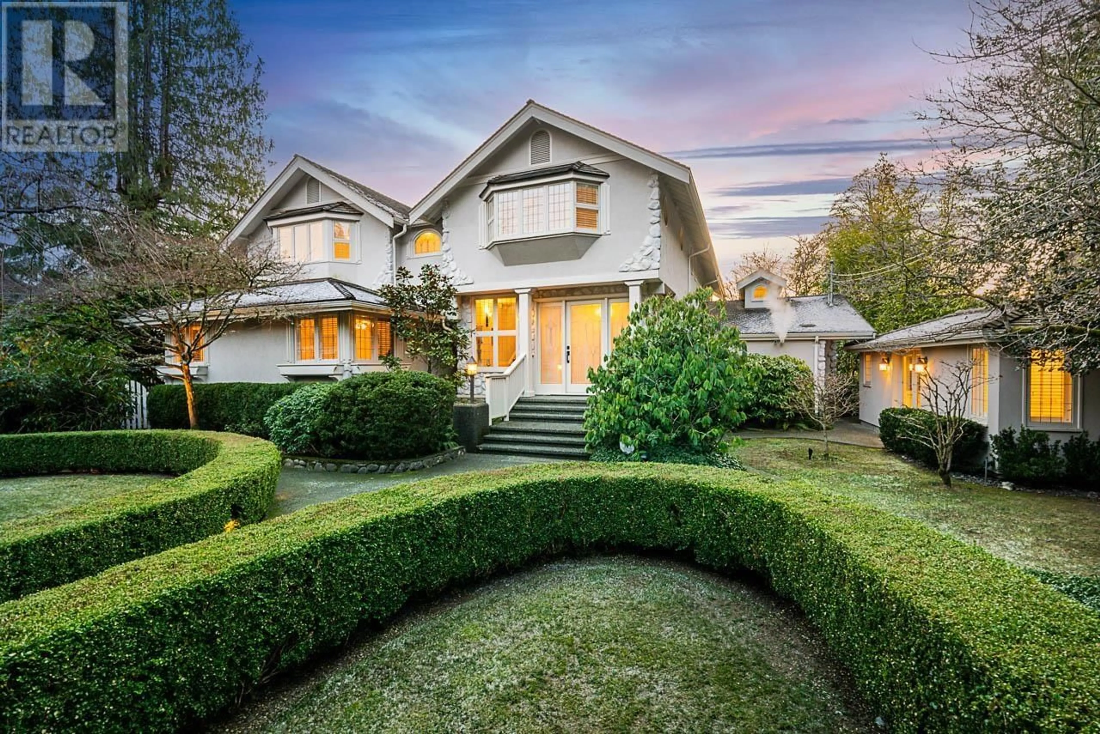 Frontside or backside of a home, cottage for 4480 ROSS CRESCENT, West Vancouver British Columbia V7W1B2